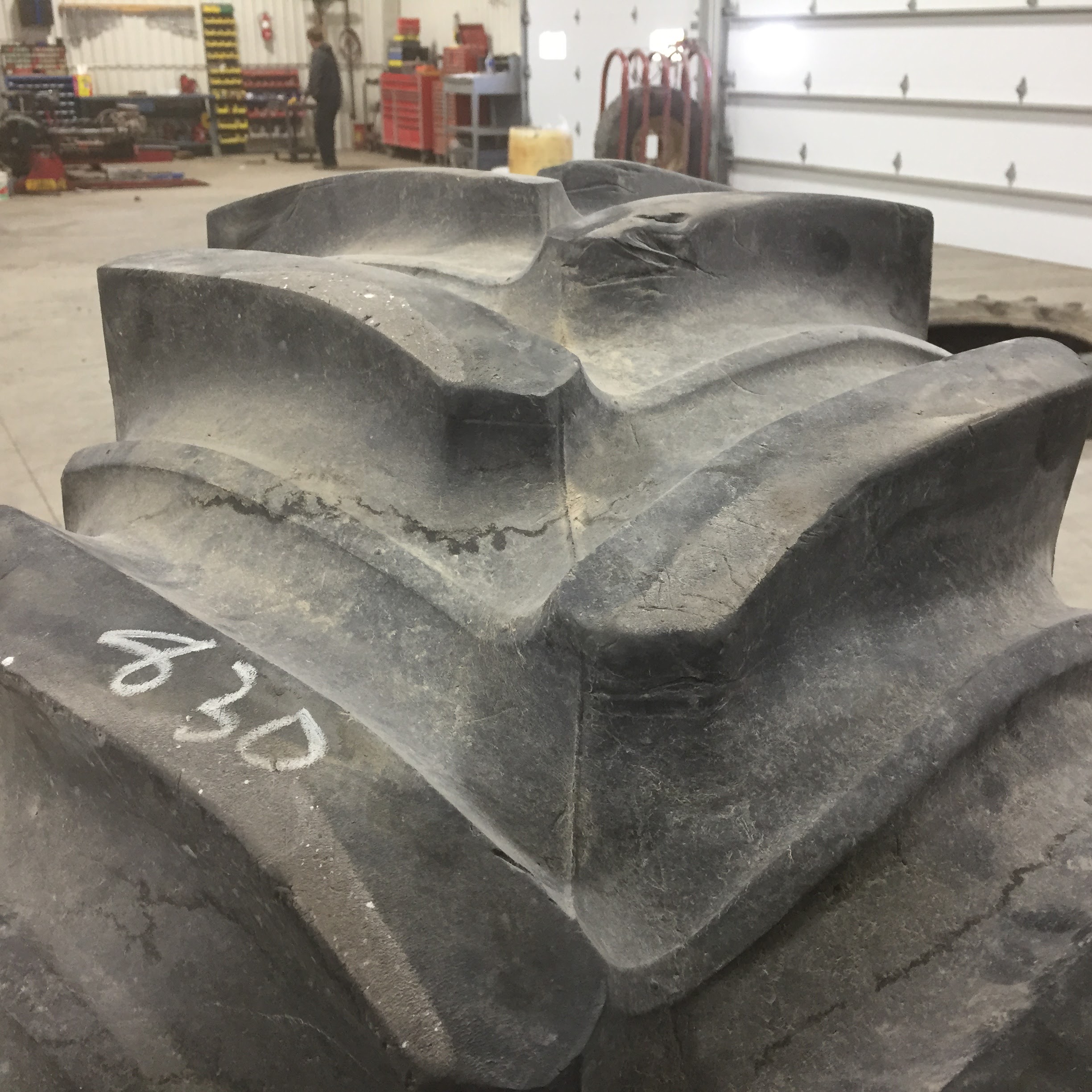 460/85R30 Firestone Radial 7000 R-1W Tire 006956