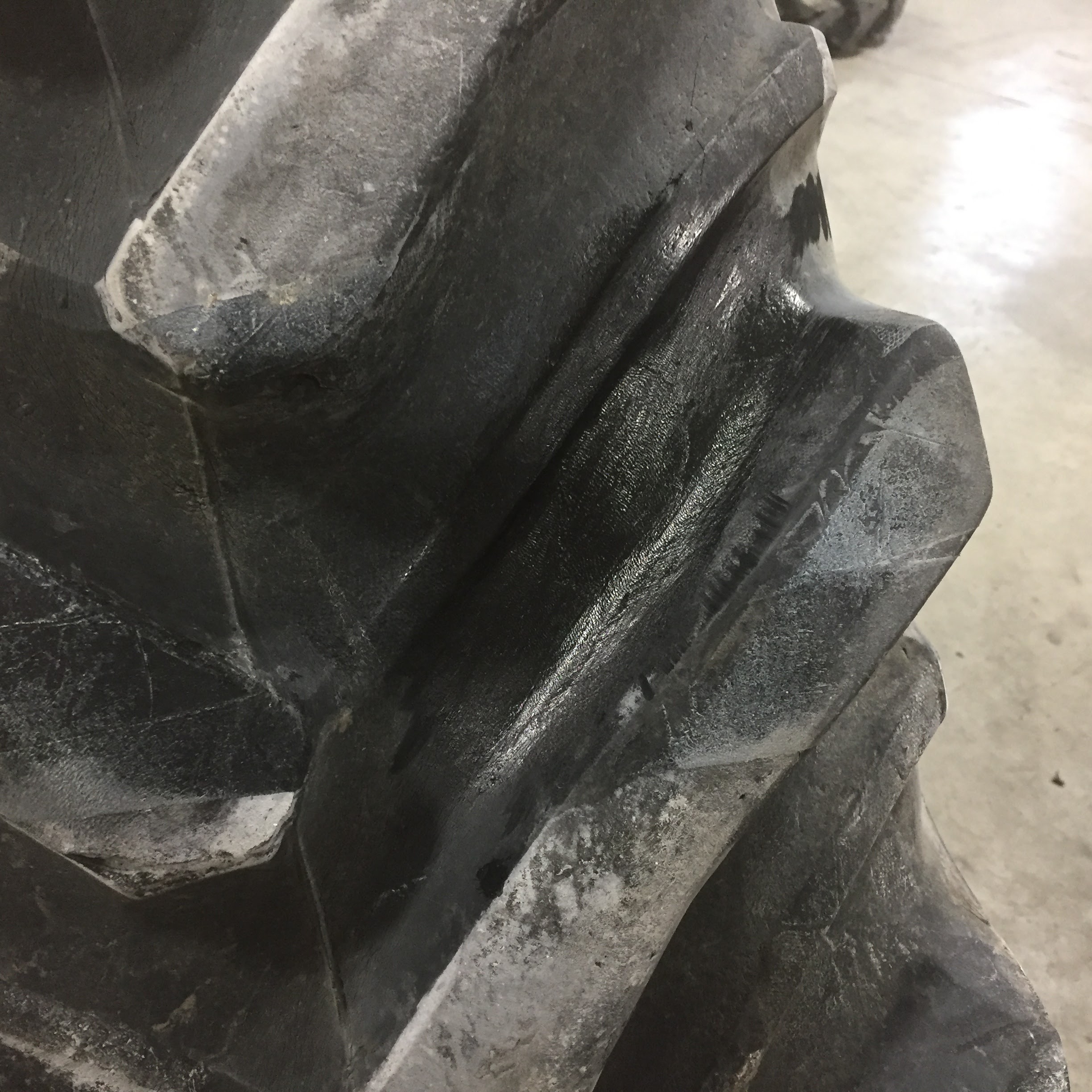 460/85R30 Firestone Radial 7000 R-1W Tire 006956