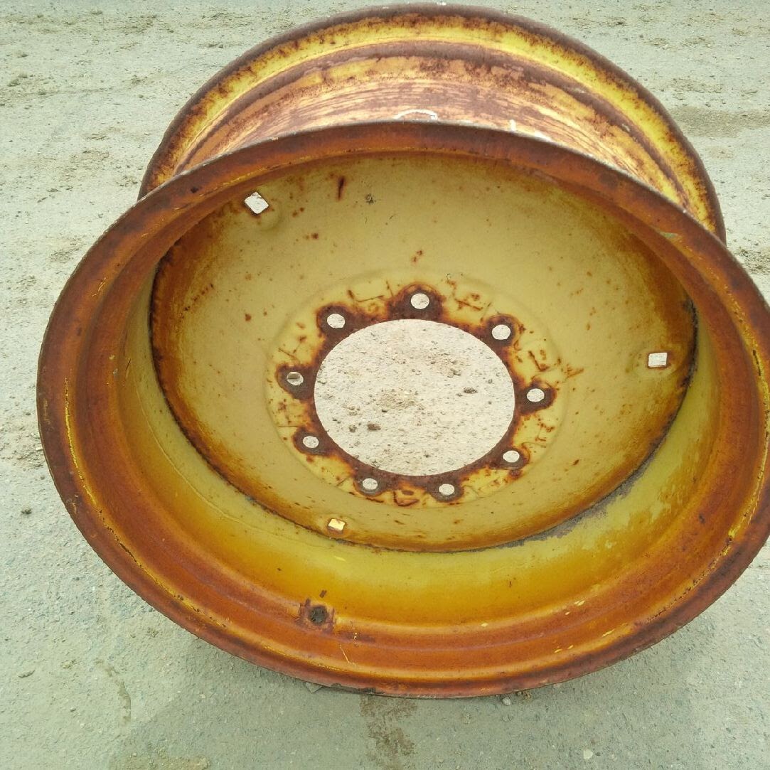 24''D x 10''W Stamped Plate Wheel 001764-Z