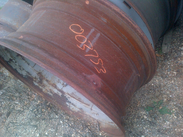 42''D x 18''W Rod Style Dual 4WD Wheel 003753-Z