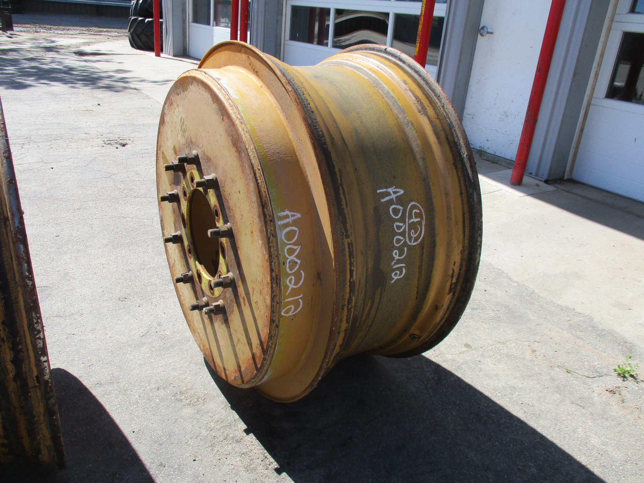 42''D x 18''W Expanded Band Dual Wheel A000212