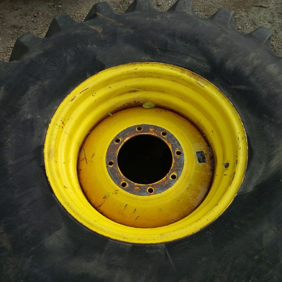 26''D x 20''W Formed Plate Wheel WT002665-Z