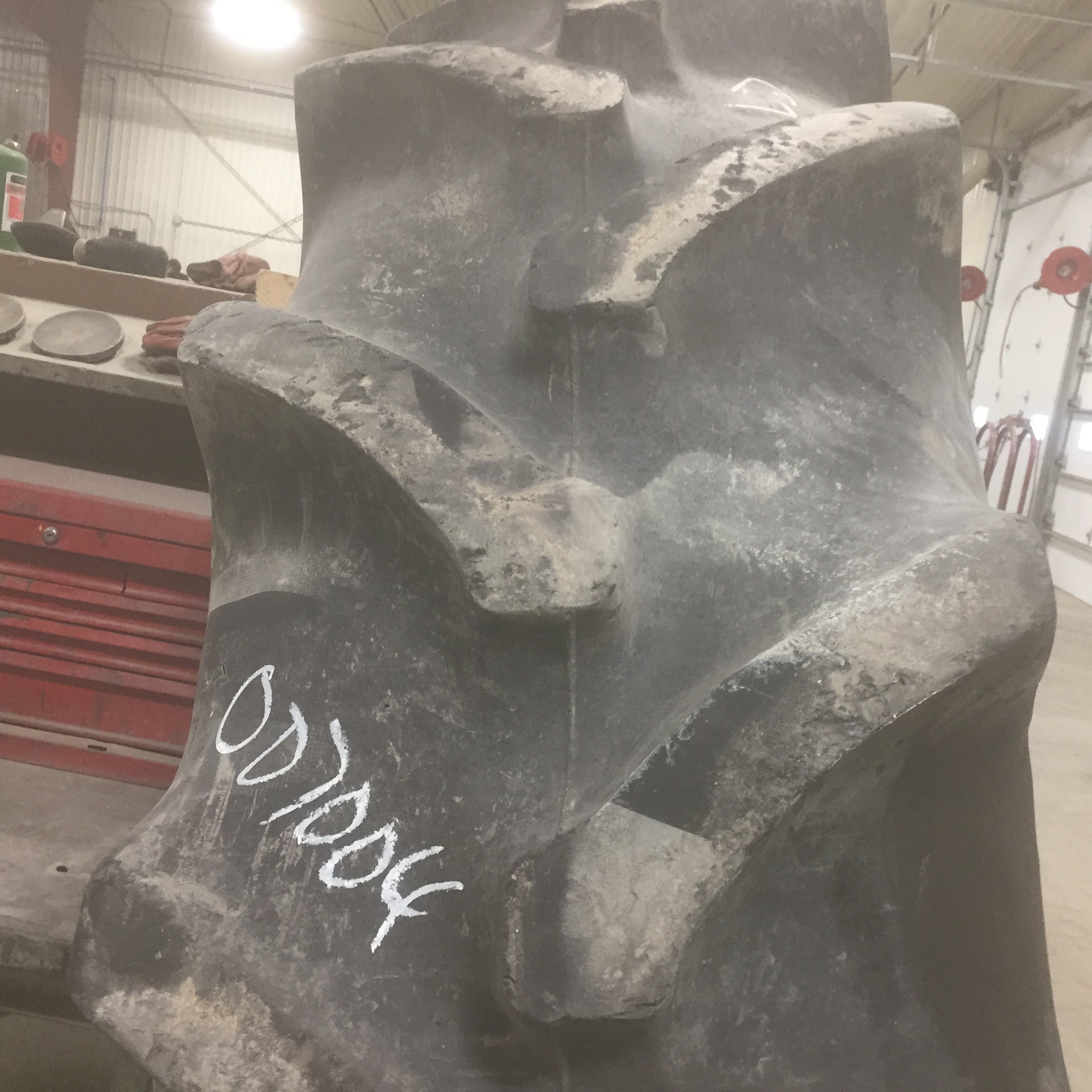 520/85R46 Goodyear Farm Special Sure Grip Radial TD8 R-2 Tire 007004