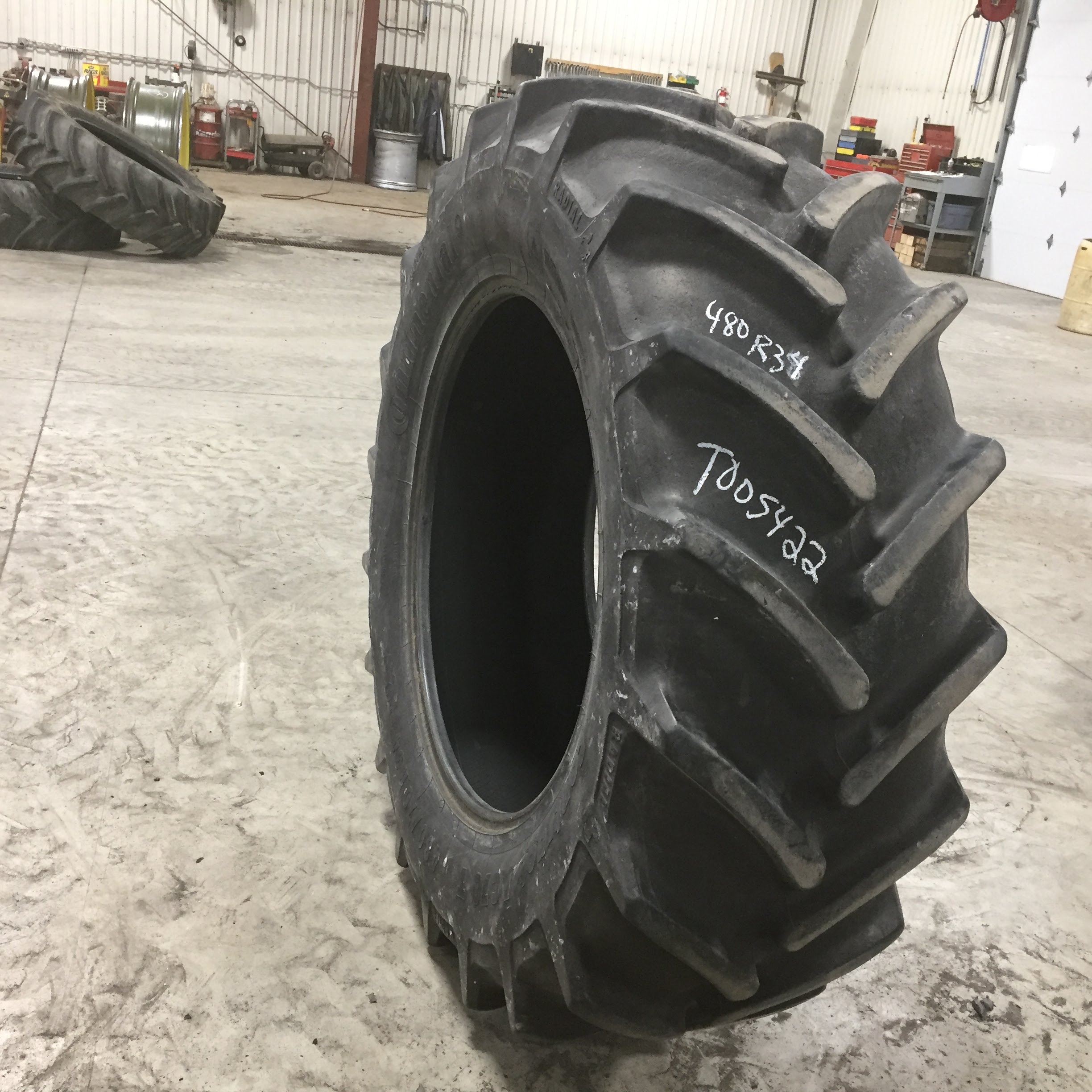 480/70R34 Continental AC70G Contract R-1W Tire T005422