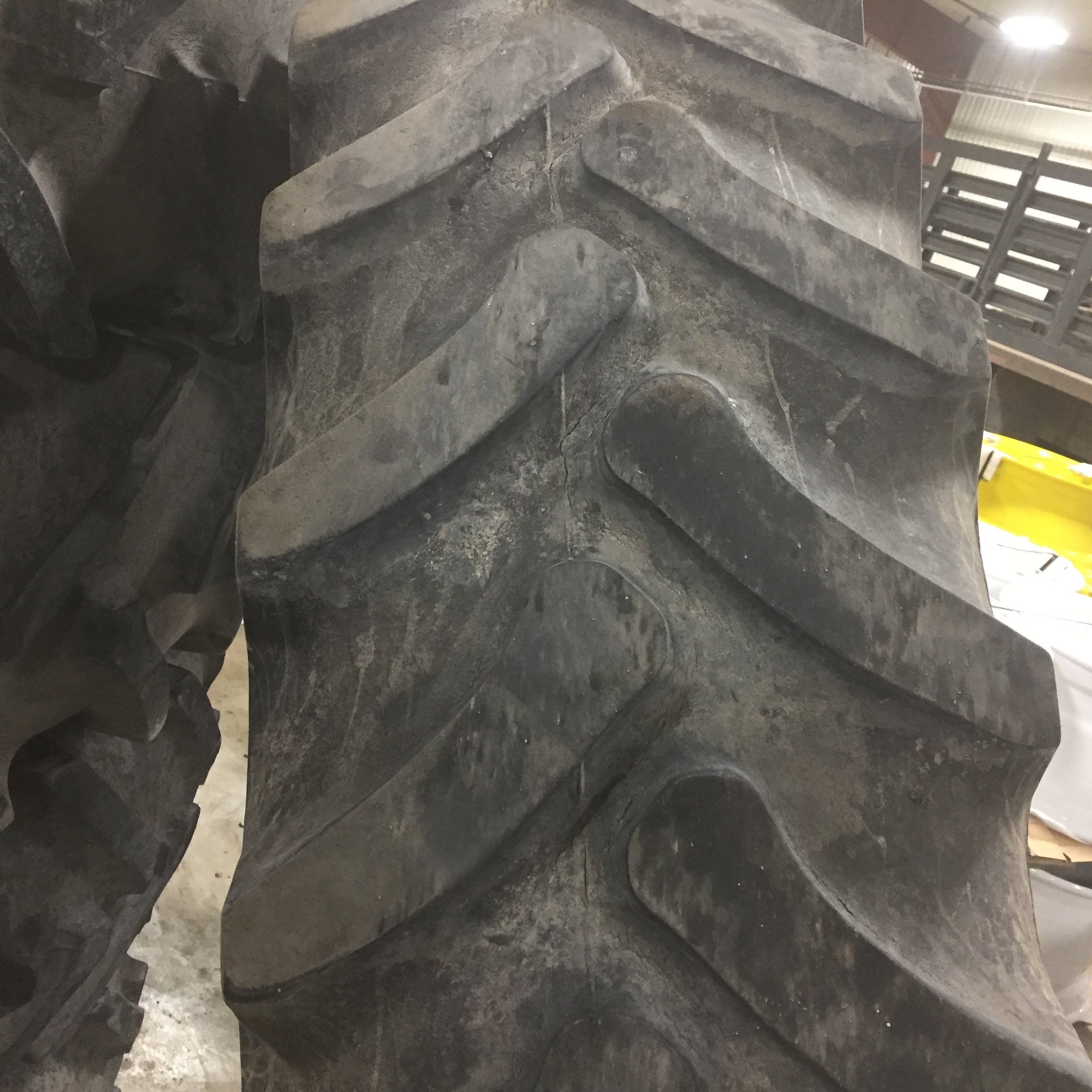 380/90R54 Firestone Radial 9000 R-1W Tire T005462