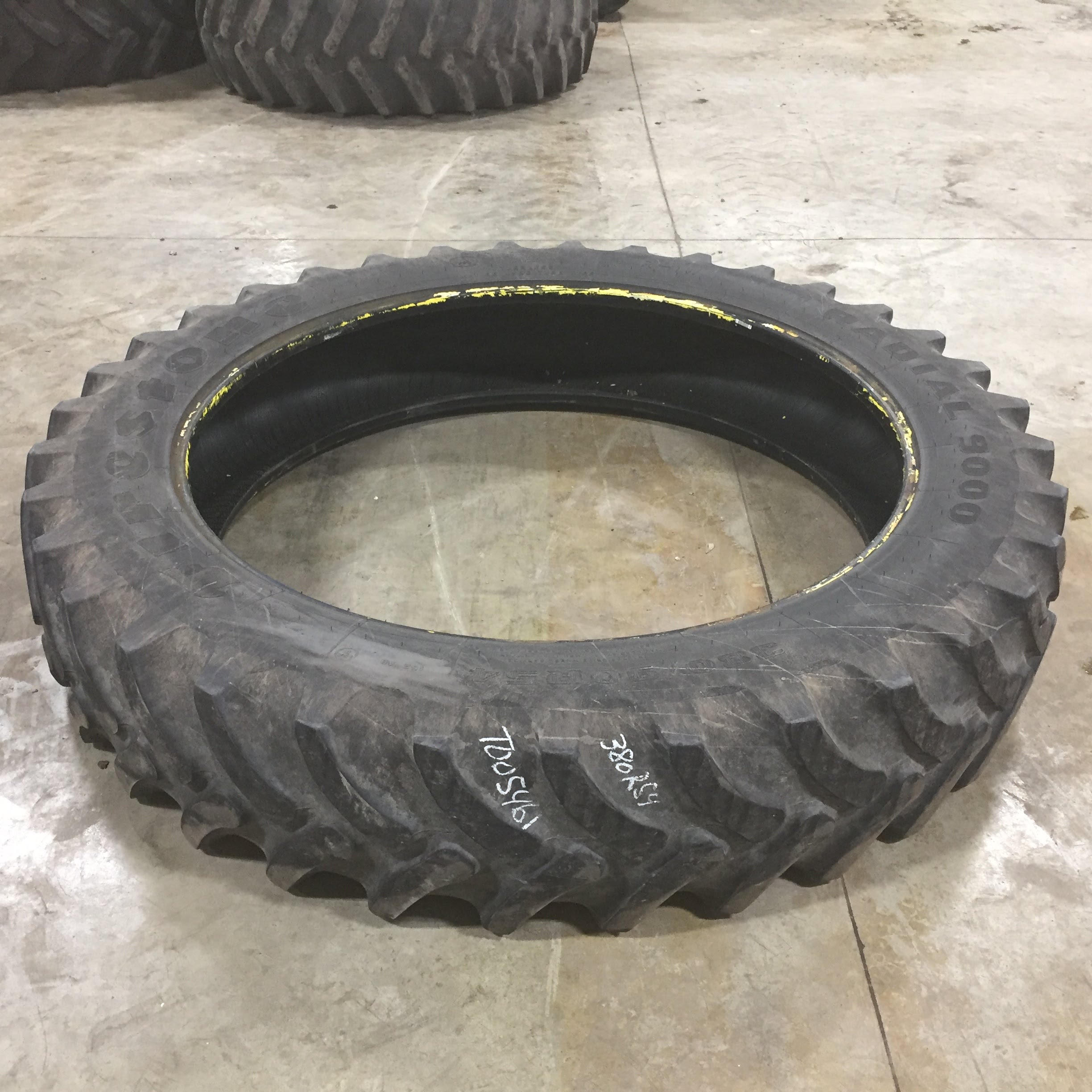 380/90R54 Firestone Radial 9000 R-1W Tire T005461