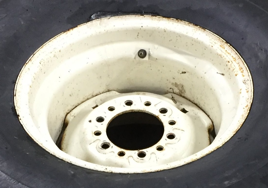 16.1''D x 11''W Stamped Plate Wheel WT005538