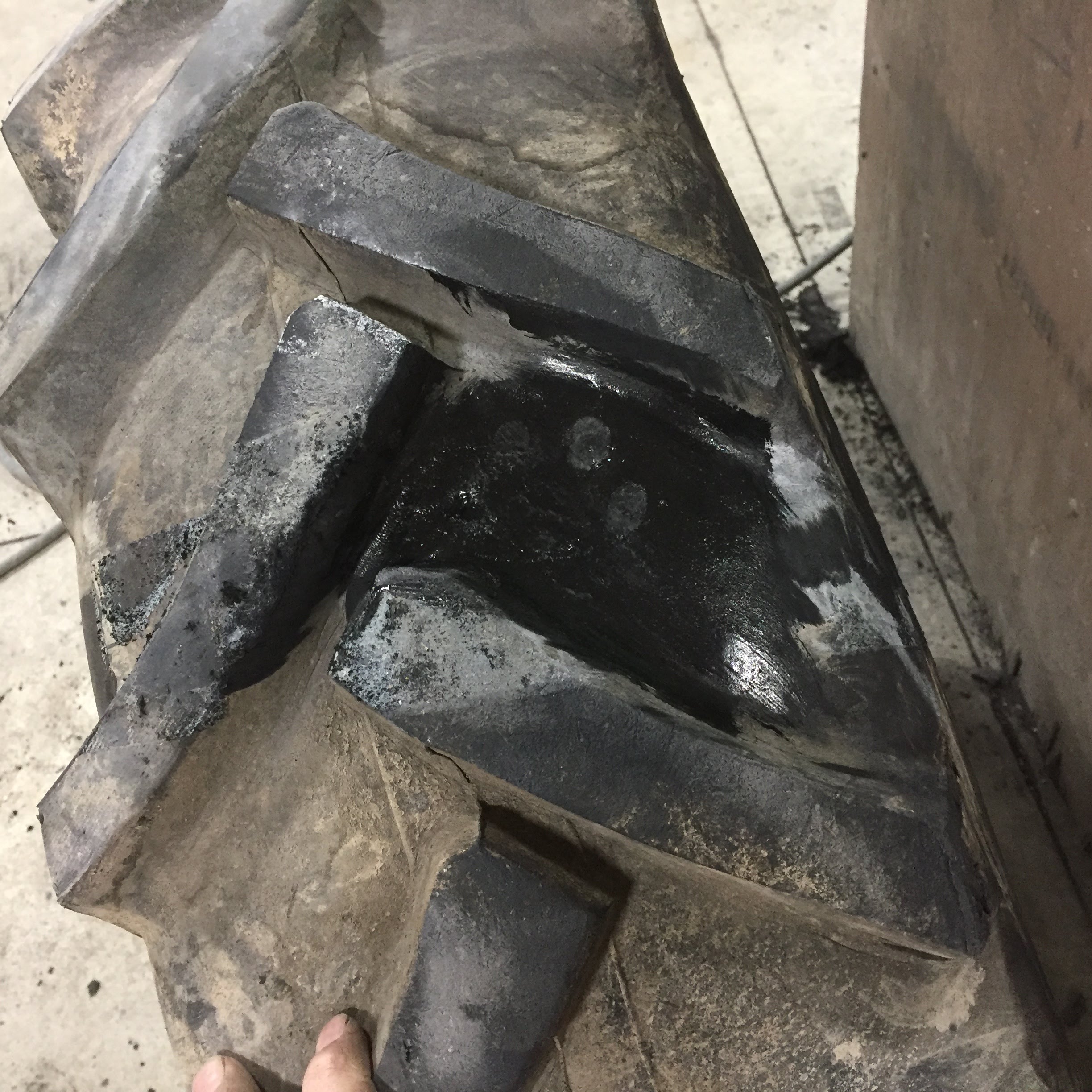 12.4/-24 Vortrac All Position R-1 Tire 007165