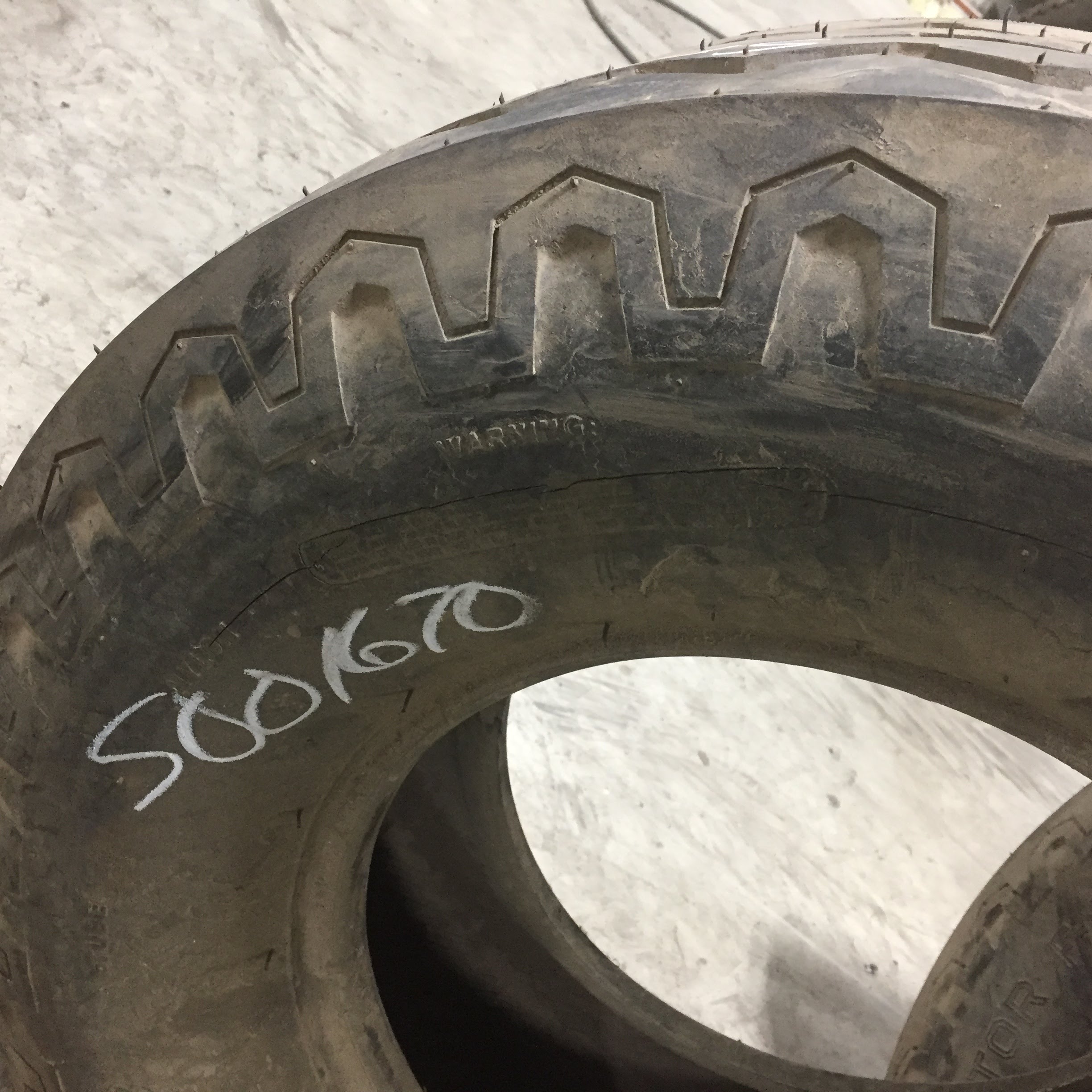 14.5/75-16.1 American Farmer (STA) Industrial Rib F-3 Tire S001670