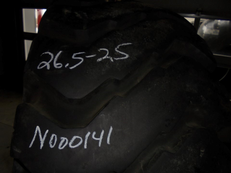 26.5/-25 Galaxy Primex Dozer/Loader E-3/L-3 Tire N000141