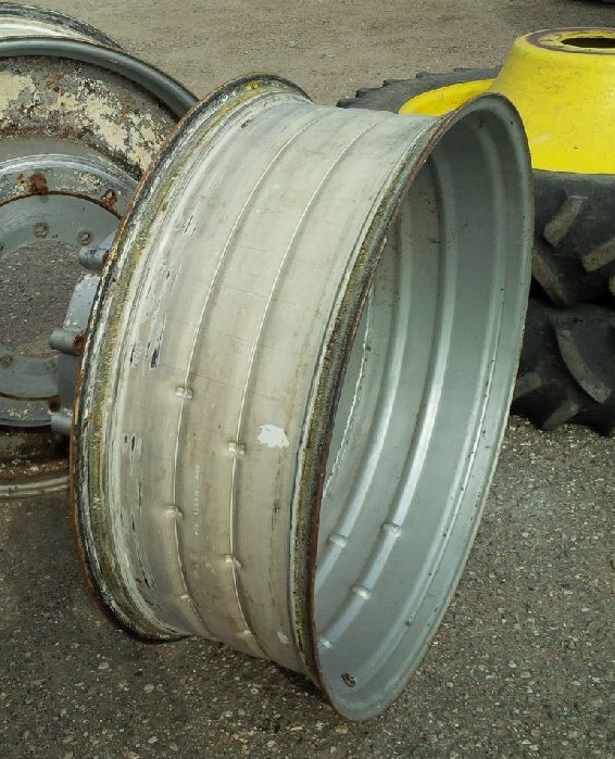 42''D x 16''W Straddle Dual Wheel T002843B-Z