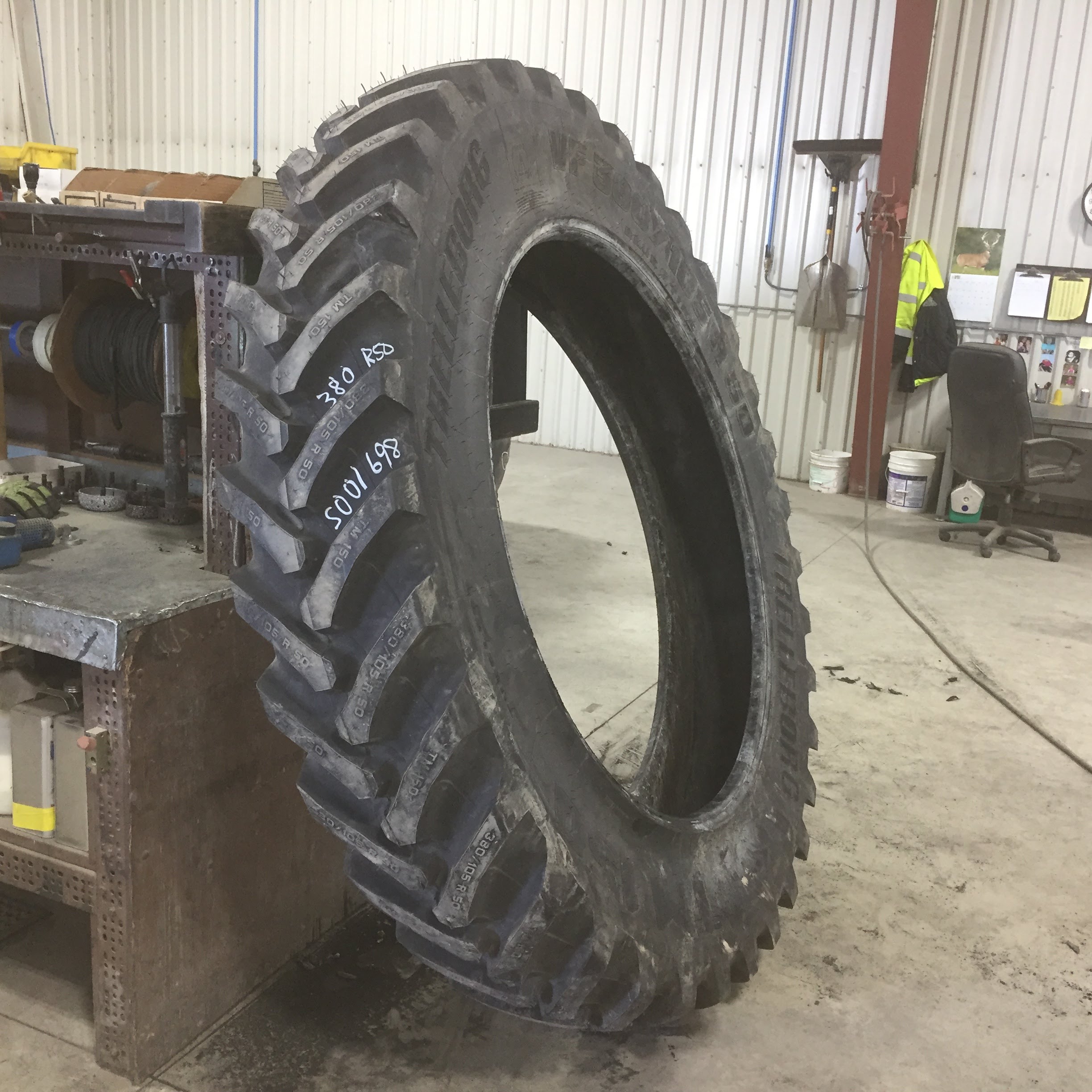 380/105R50 Trelleborg TM150 Row Crop Tire R-1 Tire S001698