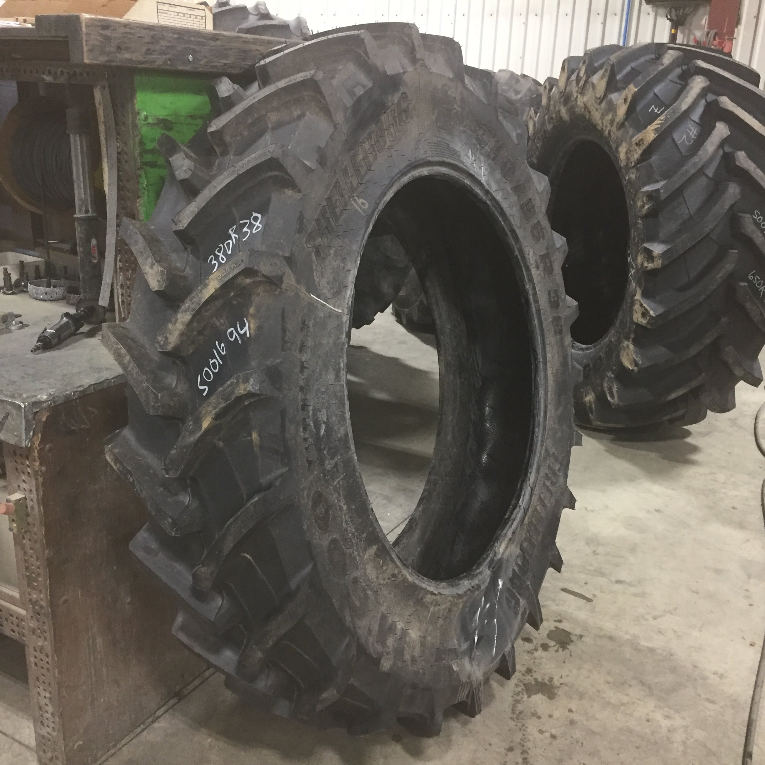 380/95R38 Trelleborg TM600 R-1W Tire S001694