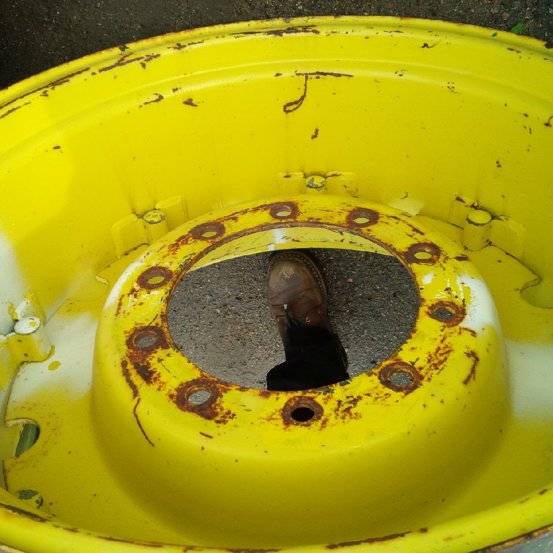 30'' Rim with Clamp/Loop Style Rim Center 004615-CTR-Z