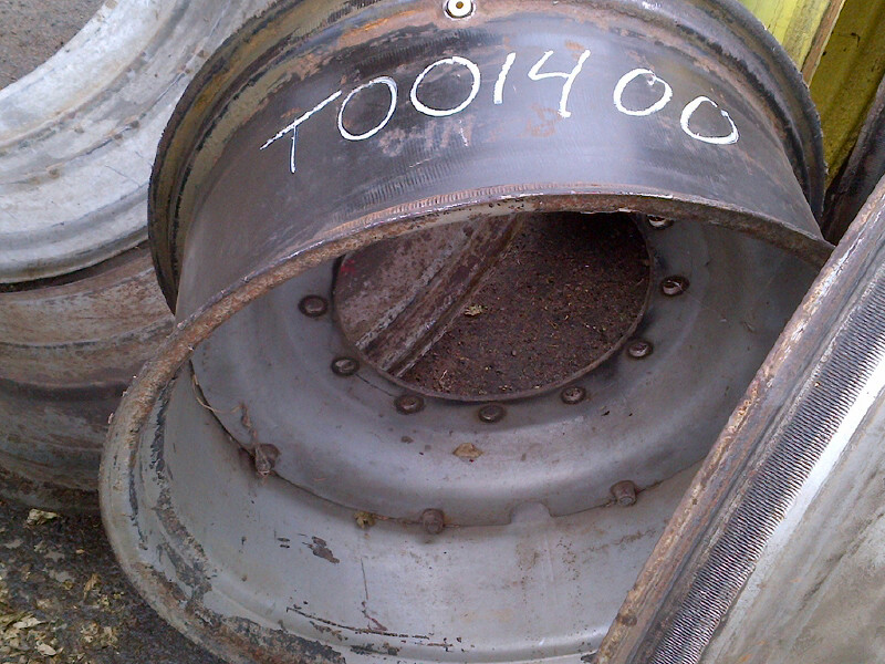 30'' Rim with Clamp/Loop Style Rim Center T001400-CTR-Z