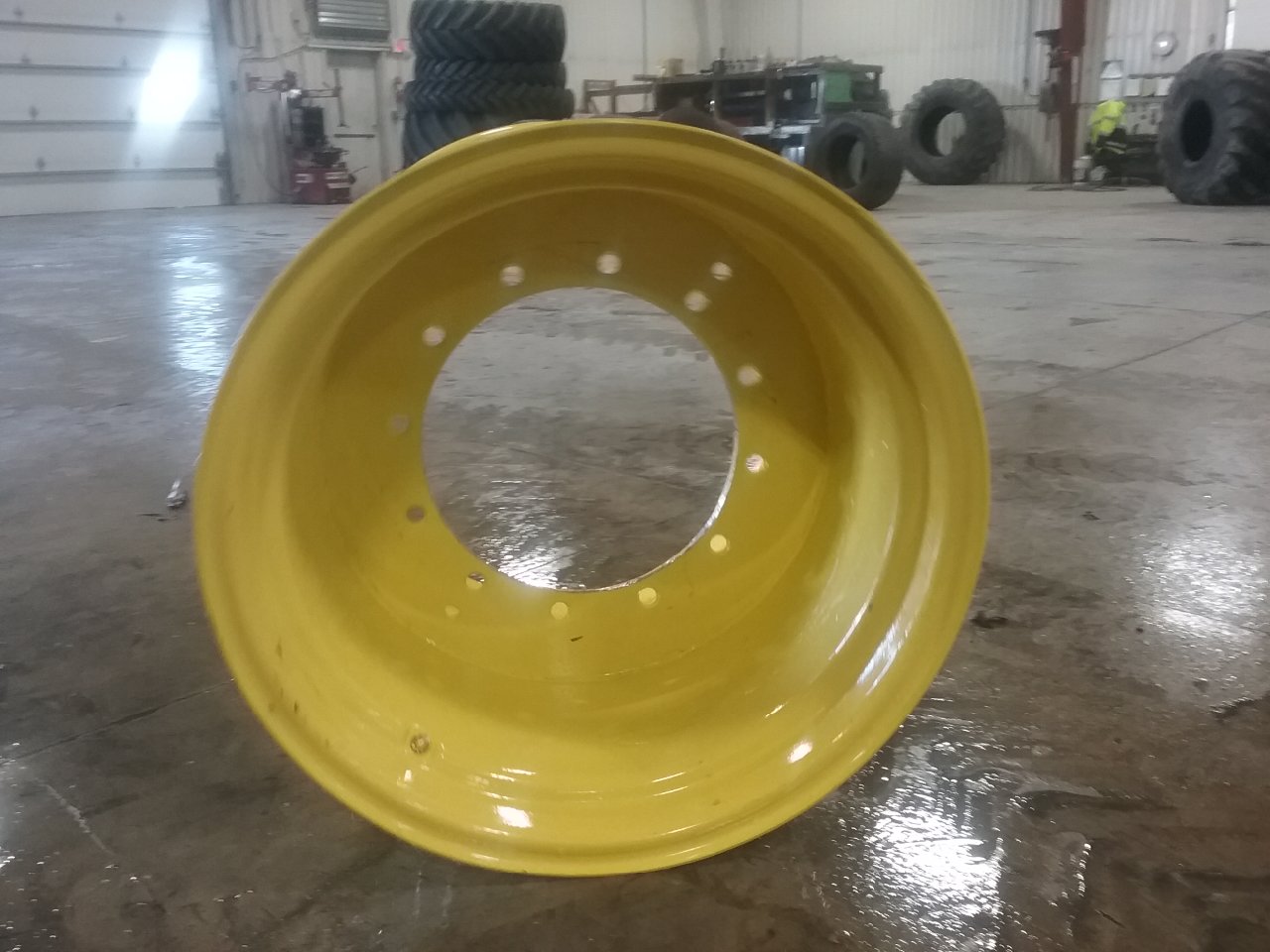 26''D x 25''W Flat Plate Wheel T001501-Z