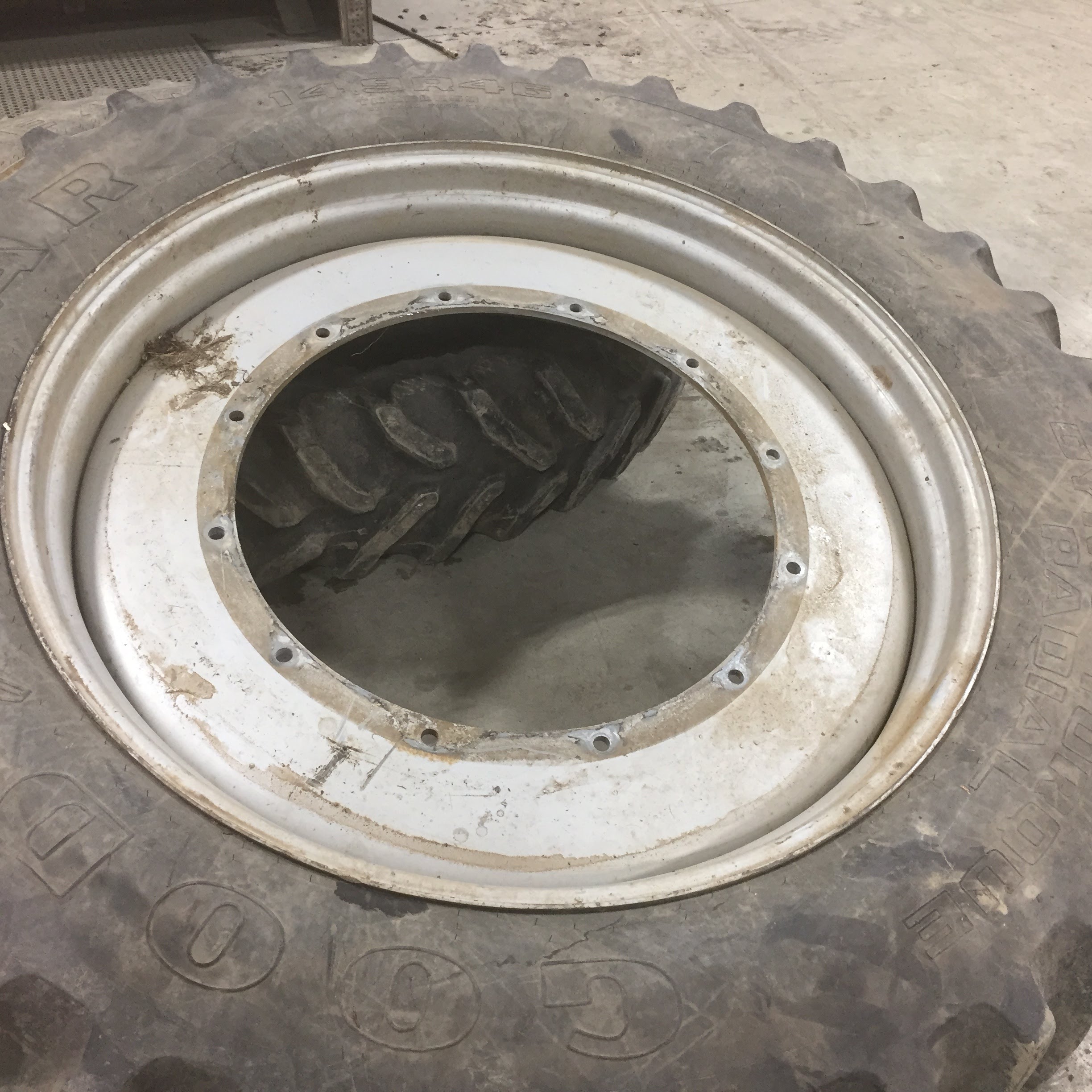 46''D x 12''W Stub Disc Wheel WT005876