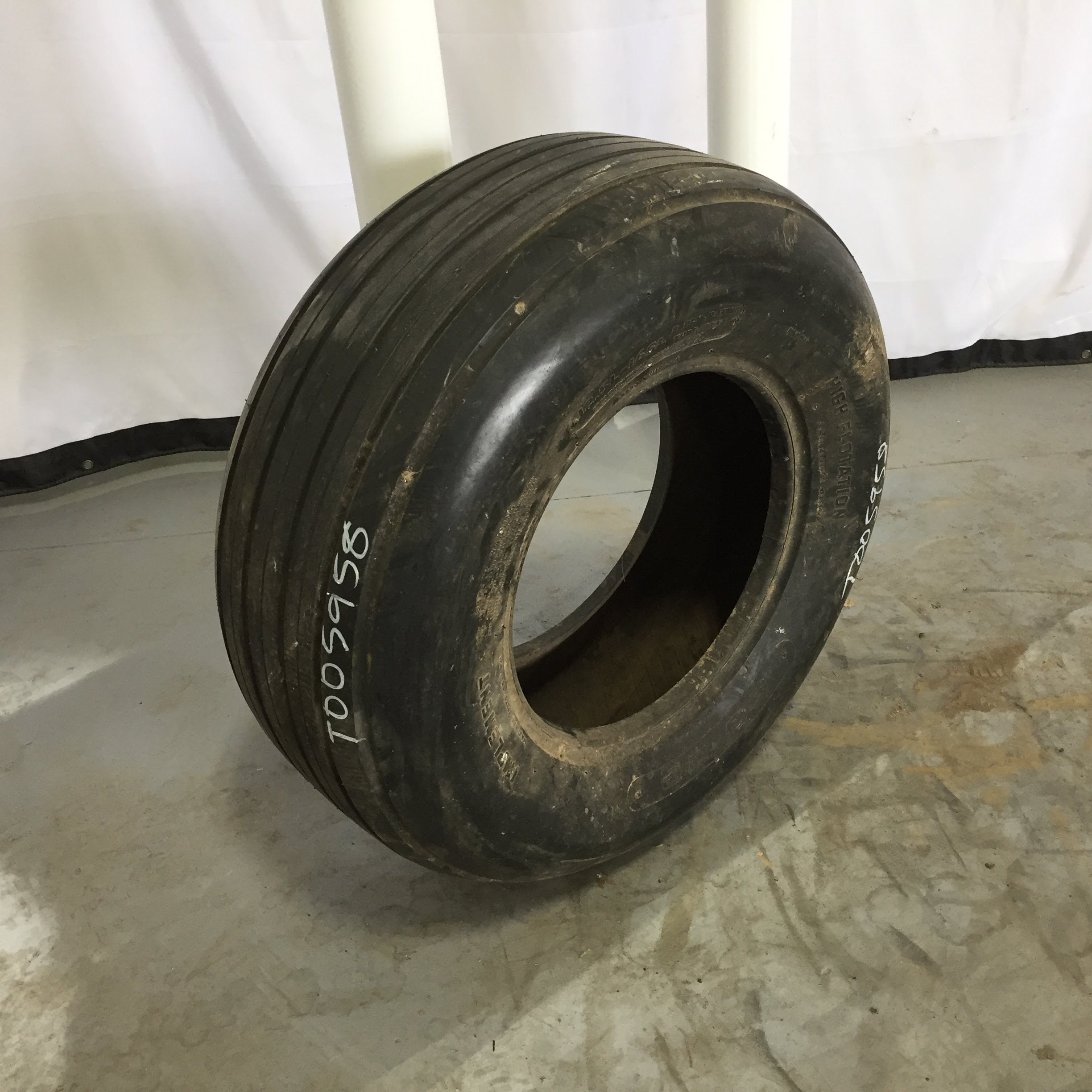 12.5/L-16 Coop High Flotation Imp.  I-1 Tire T005958