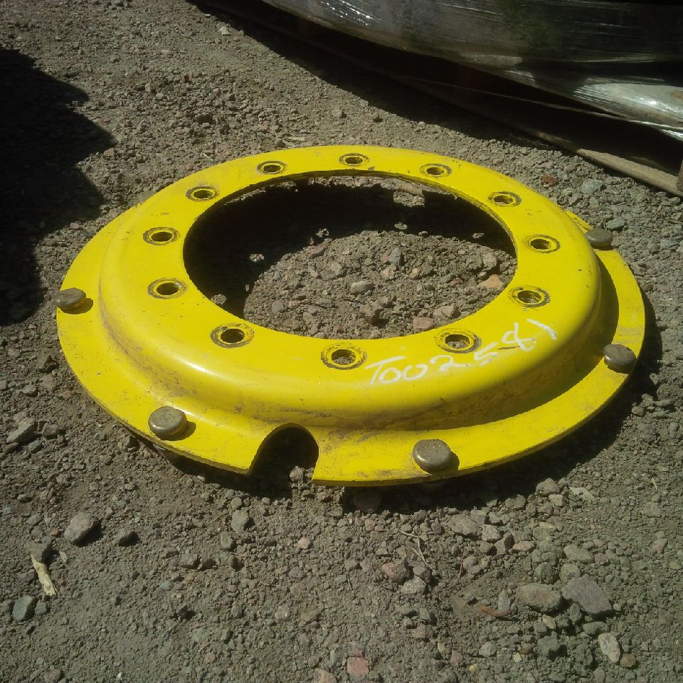 28'' Rim with Clamp/Loop Style Rim Center T002581-Z