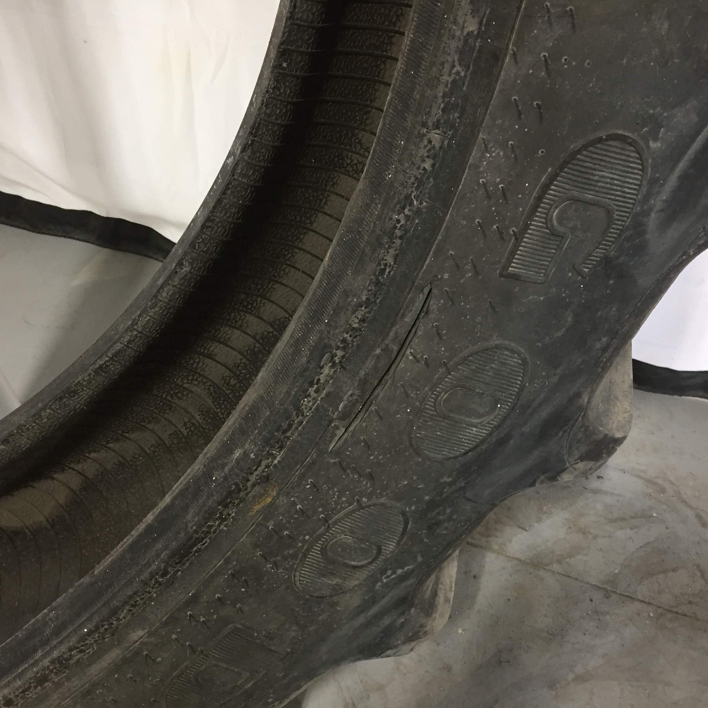 380/90R54 Goodyear Farm DT800 Super Traction R-1W Tire T005991