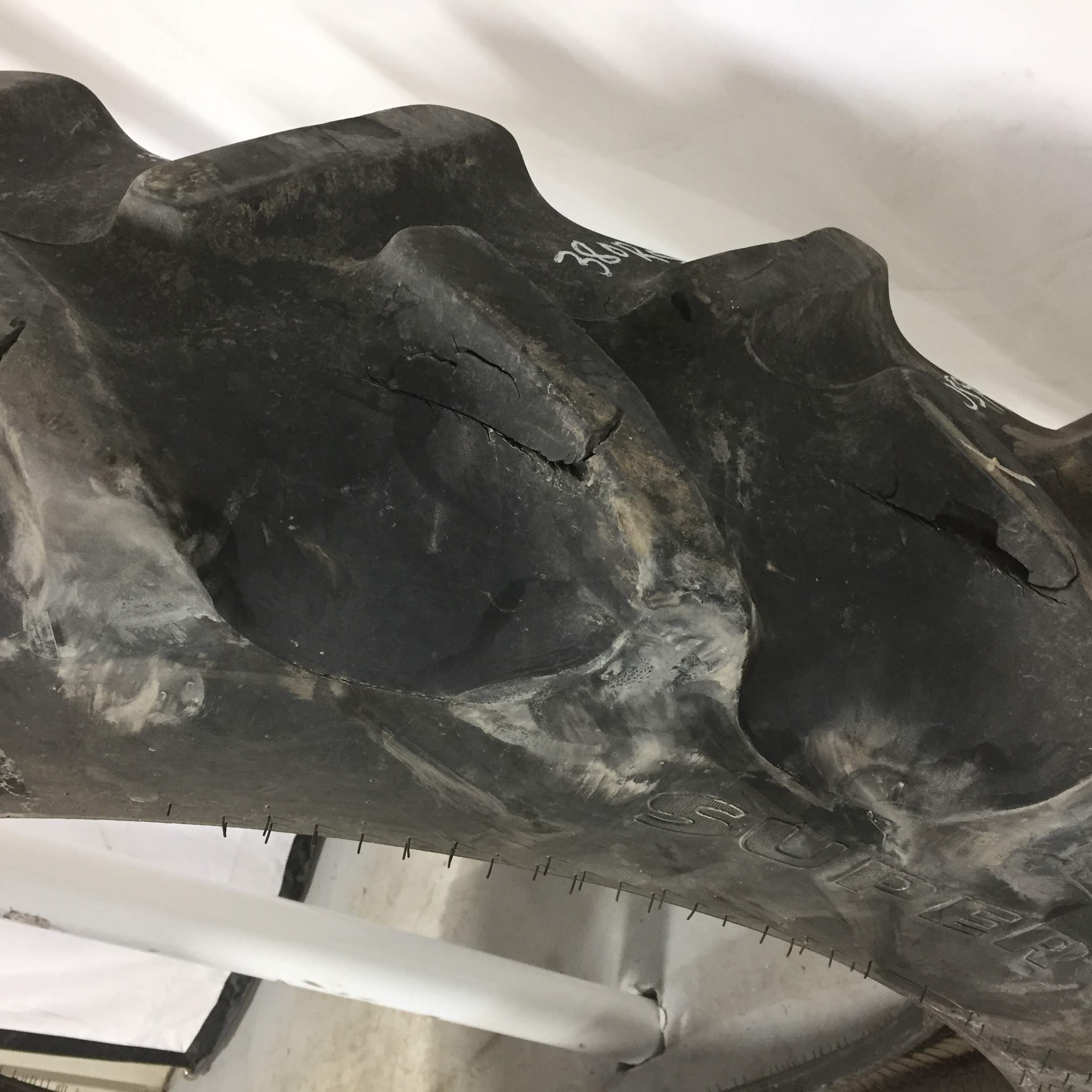 380/90R54 Goodyear Farm DT800 Super Traction R-1W Tire T005992