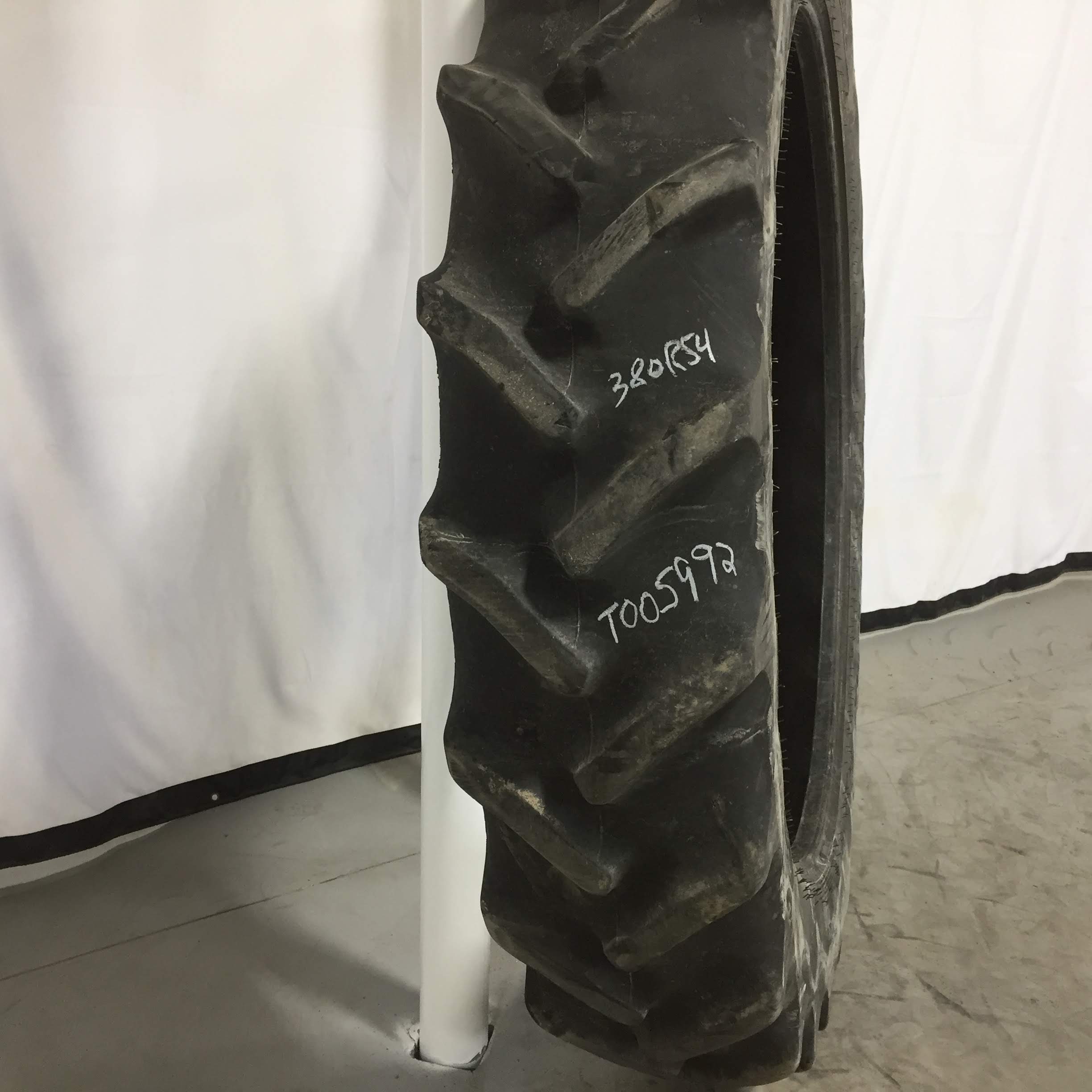 380/90R54 Goodyear Farm DT800 Super Traction R-1W Tire T005992