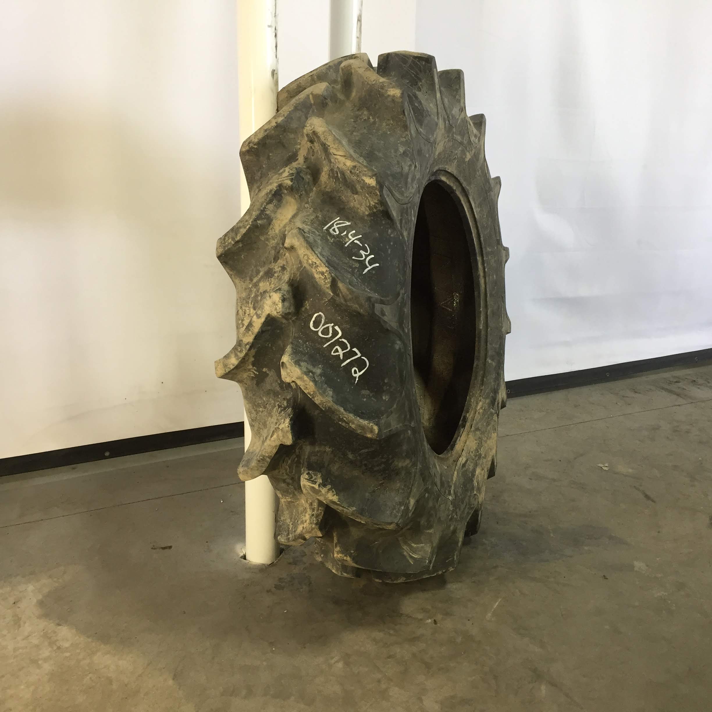 18.4/-34 Power Mark Rice & Cane R-2 Tire 007272