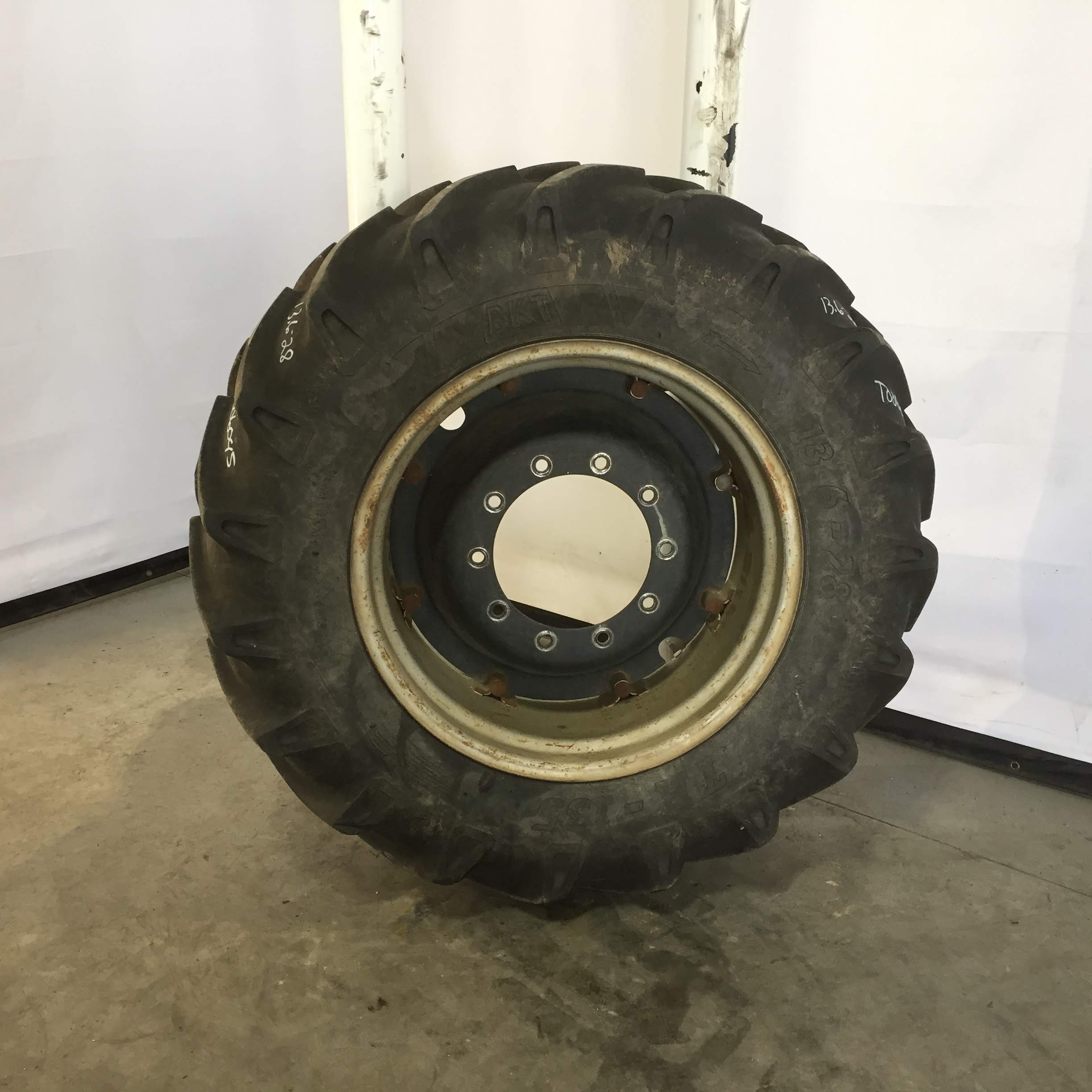 28'' Rim with Clamp/Loop Style Rim Center WT006045CTR