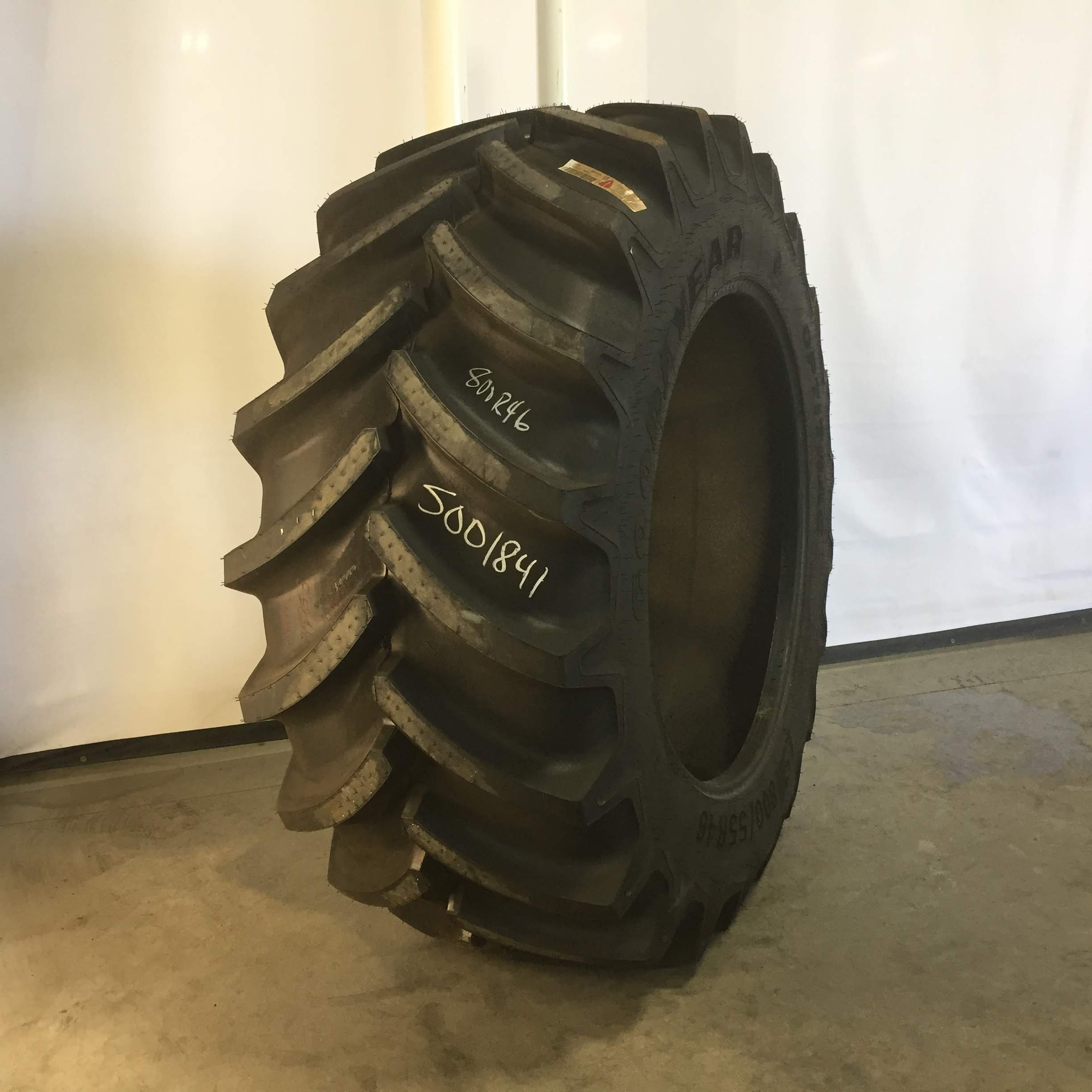 800/55R46 Goodyear Farm DT830 Optitrac R-1W Tire S001841