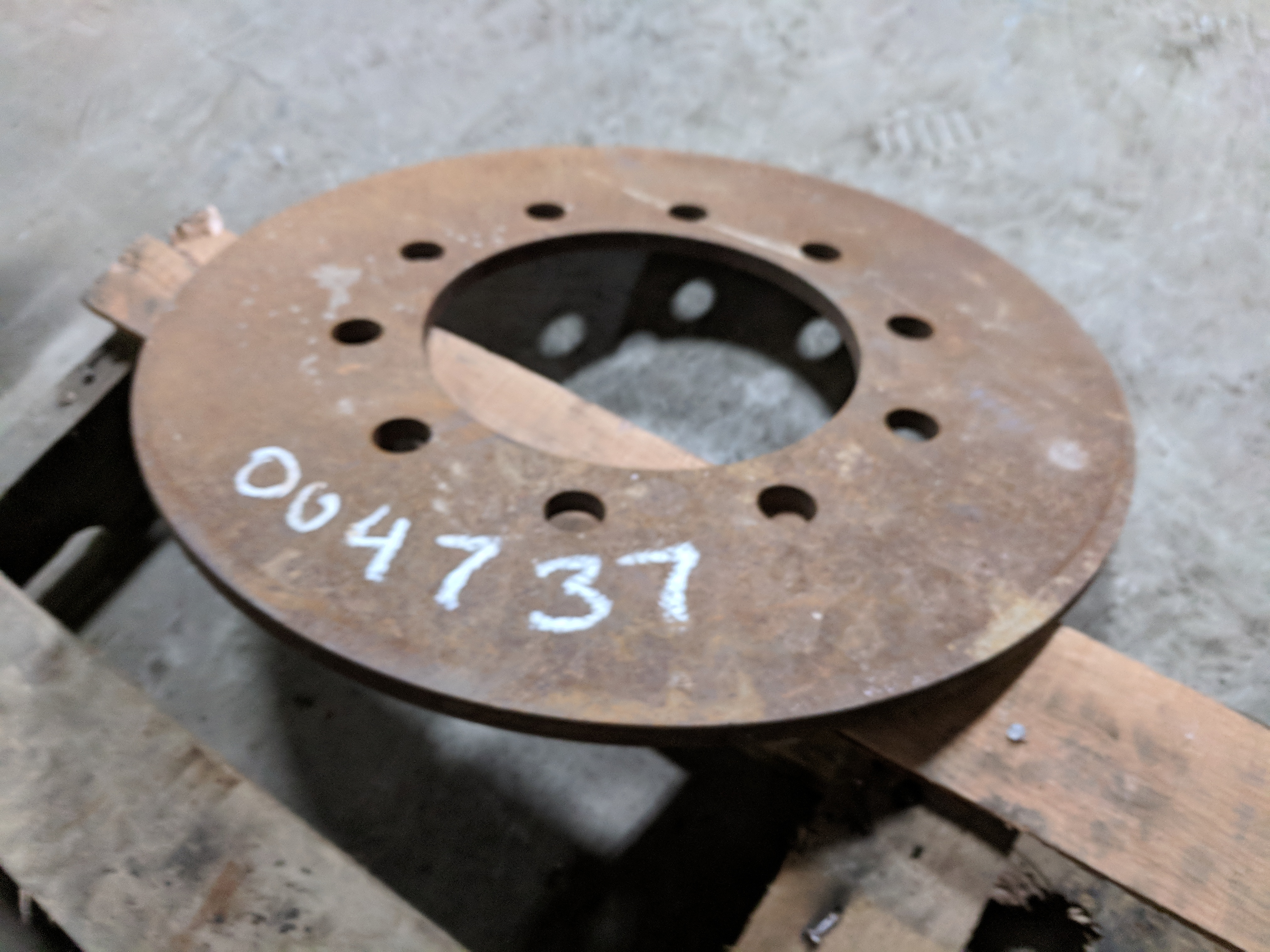 22.5'' Flat Plate Rim Center 004737