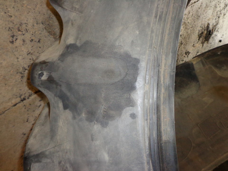 320/90R54 Titan Farm TT49V Radial R-1W Tire 005235-Z