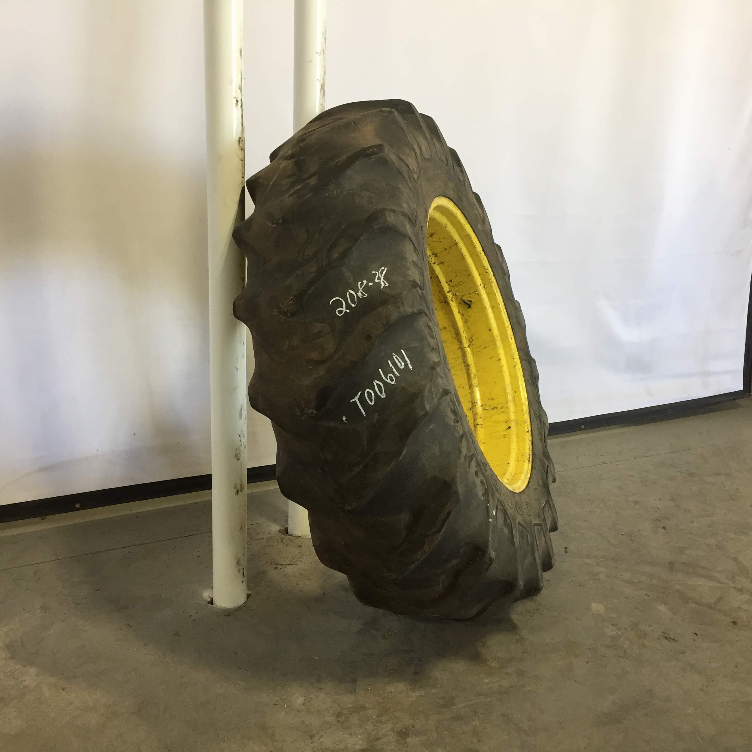 20.8/-38 Goodyear Farm Power Torque R-1 Tire-Wheel Assembly T006101