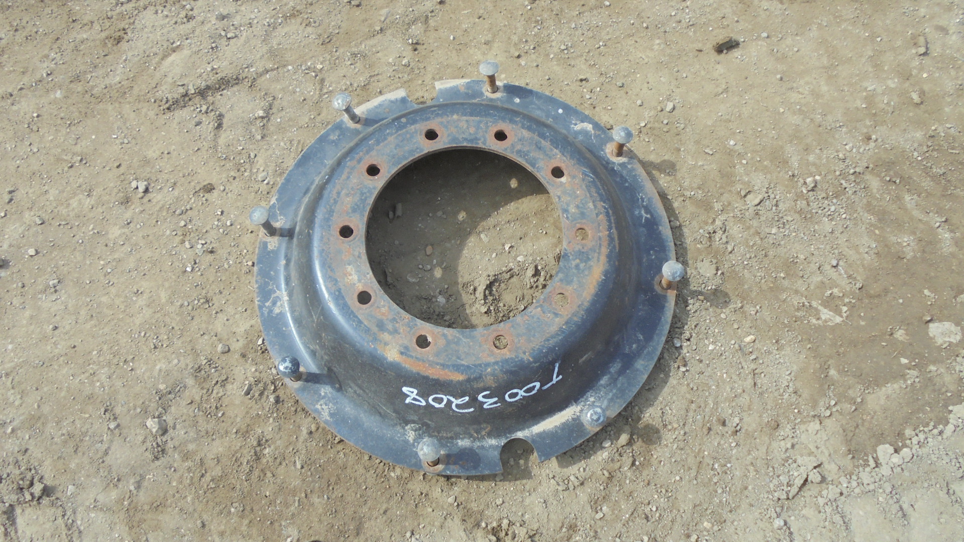 28'' Rim with Clamp/Loop Style Rim Center T003208