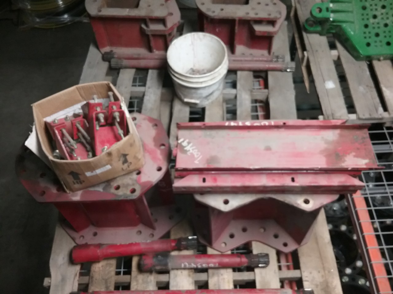 Combine Frame Extension, w/Shafts, Hdw & Truss Rod, Includes Ladder Ext. Combine Frame Extension T003491