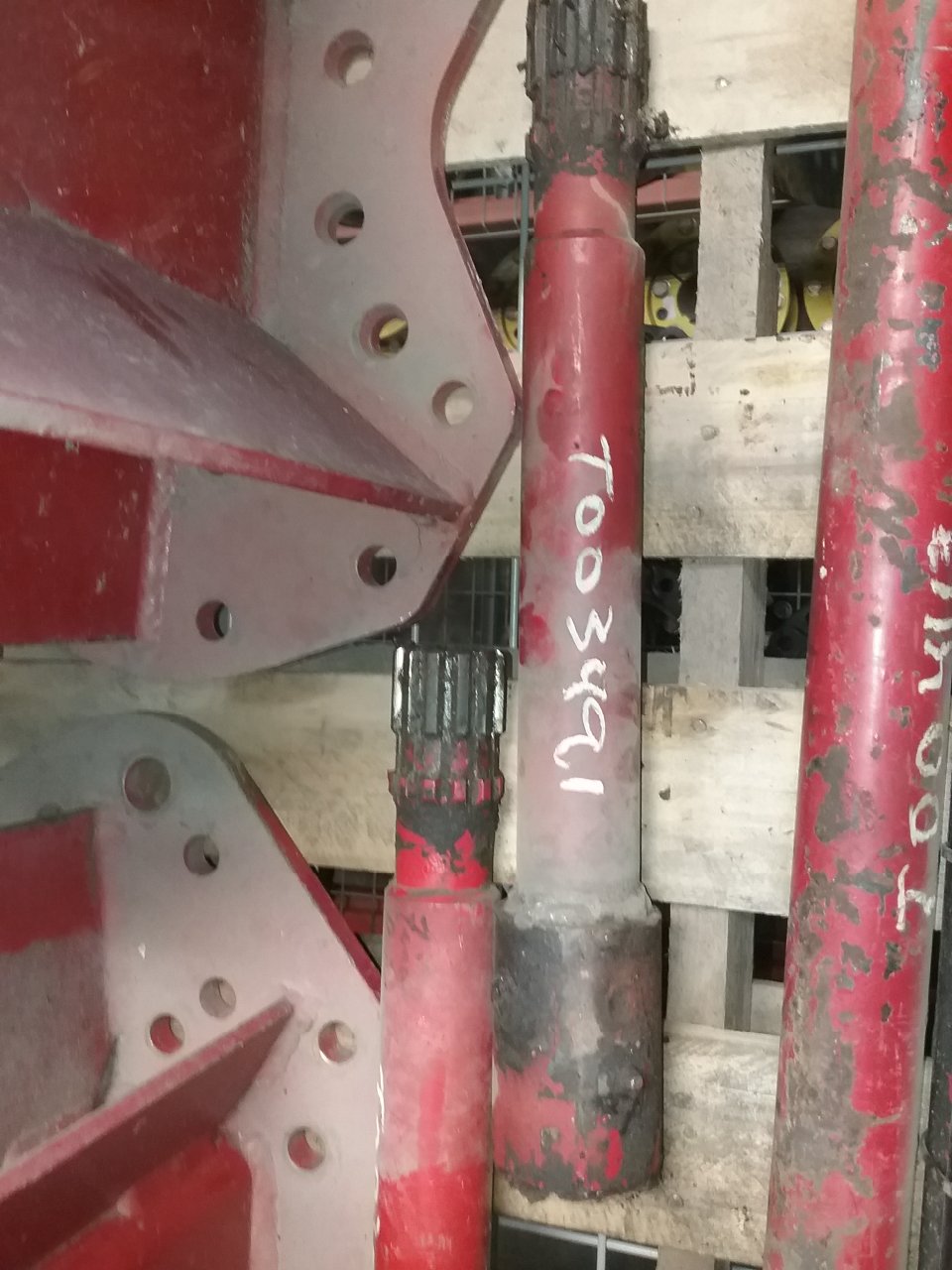 Combine Frame Extension, w/Shafts, Hdw & Truss Rod, Includes Ladder Ext. Combine Frame Extension T003491