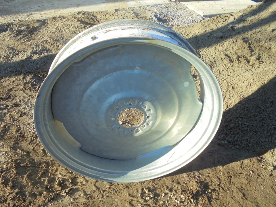 38''D x 10''W Formed Plate Wheel T003263