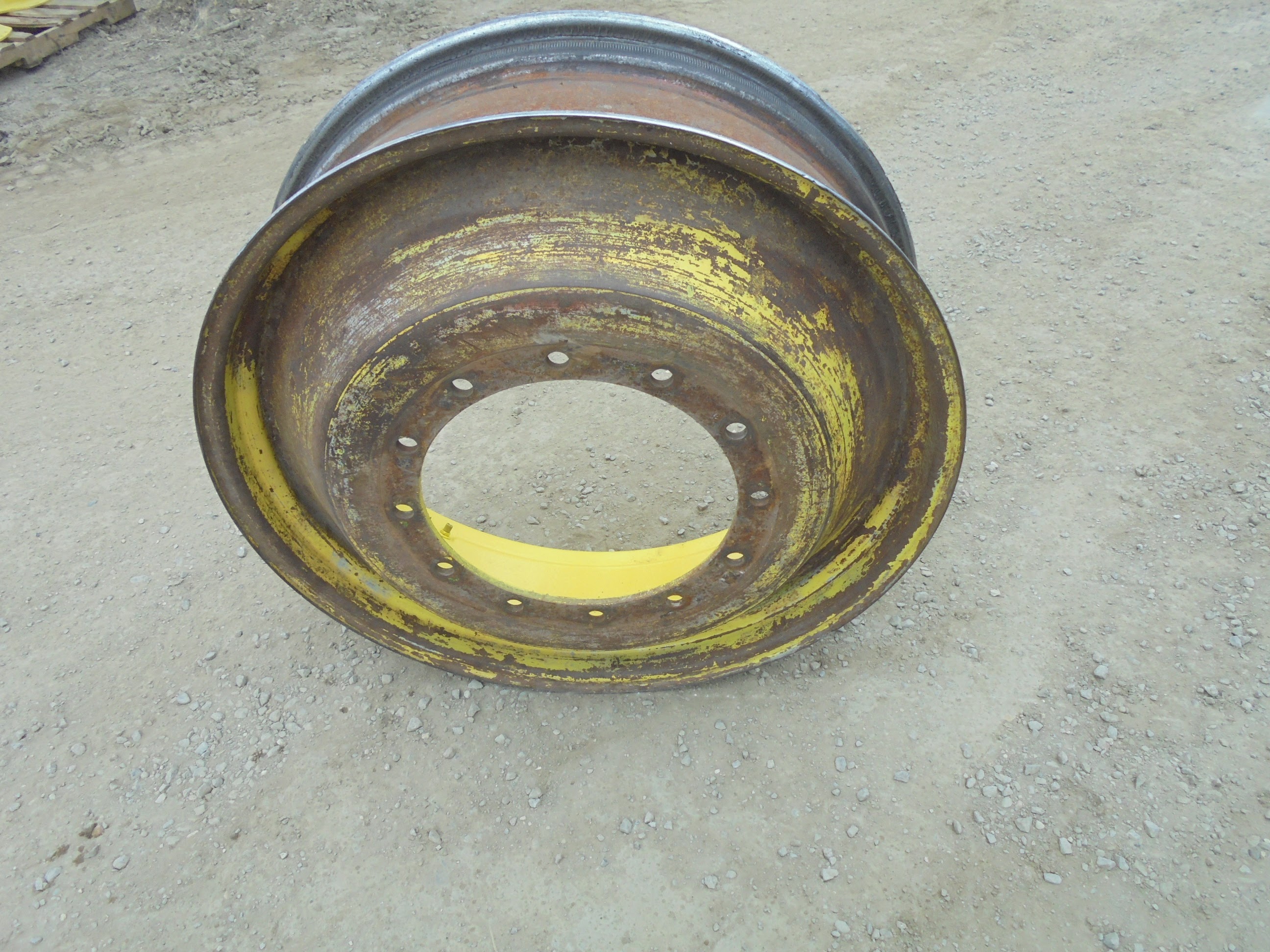 34''D x 10''W Formed Plate Wheel T003278
