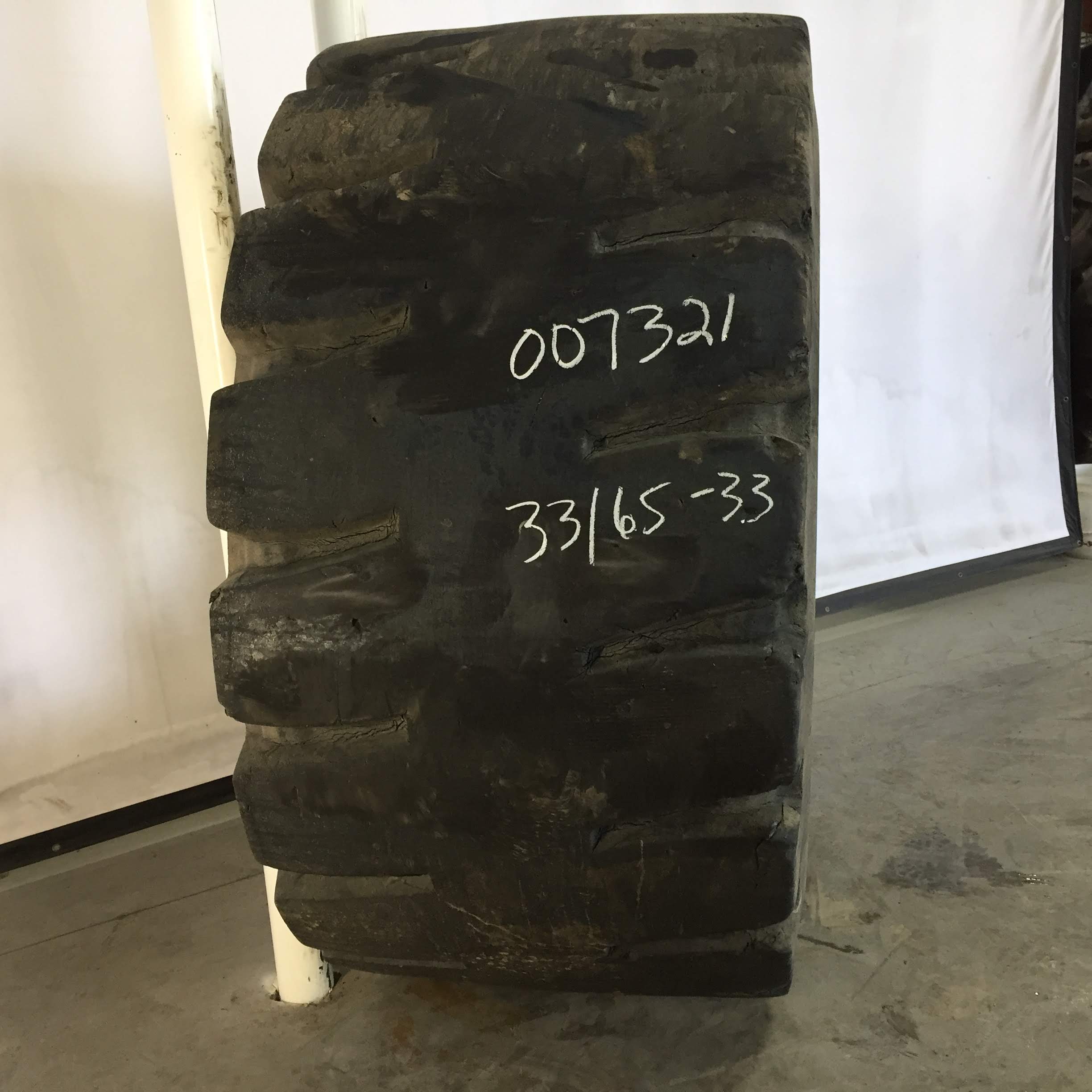 33''D x 28''W OTR Wheel/5-piece Wheel W007321