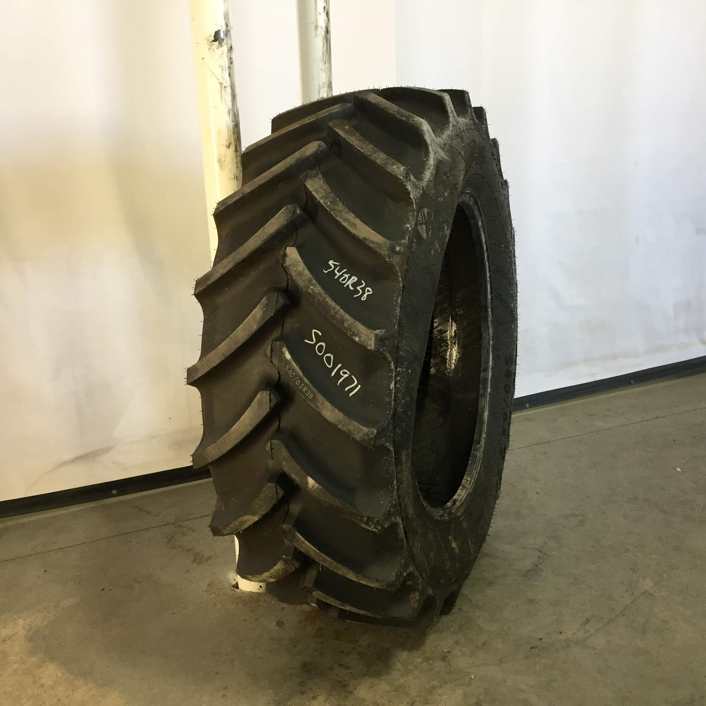 540/65R38 Mitas AC65 Radial  R-1W Tire S001971