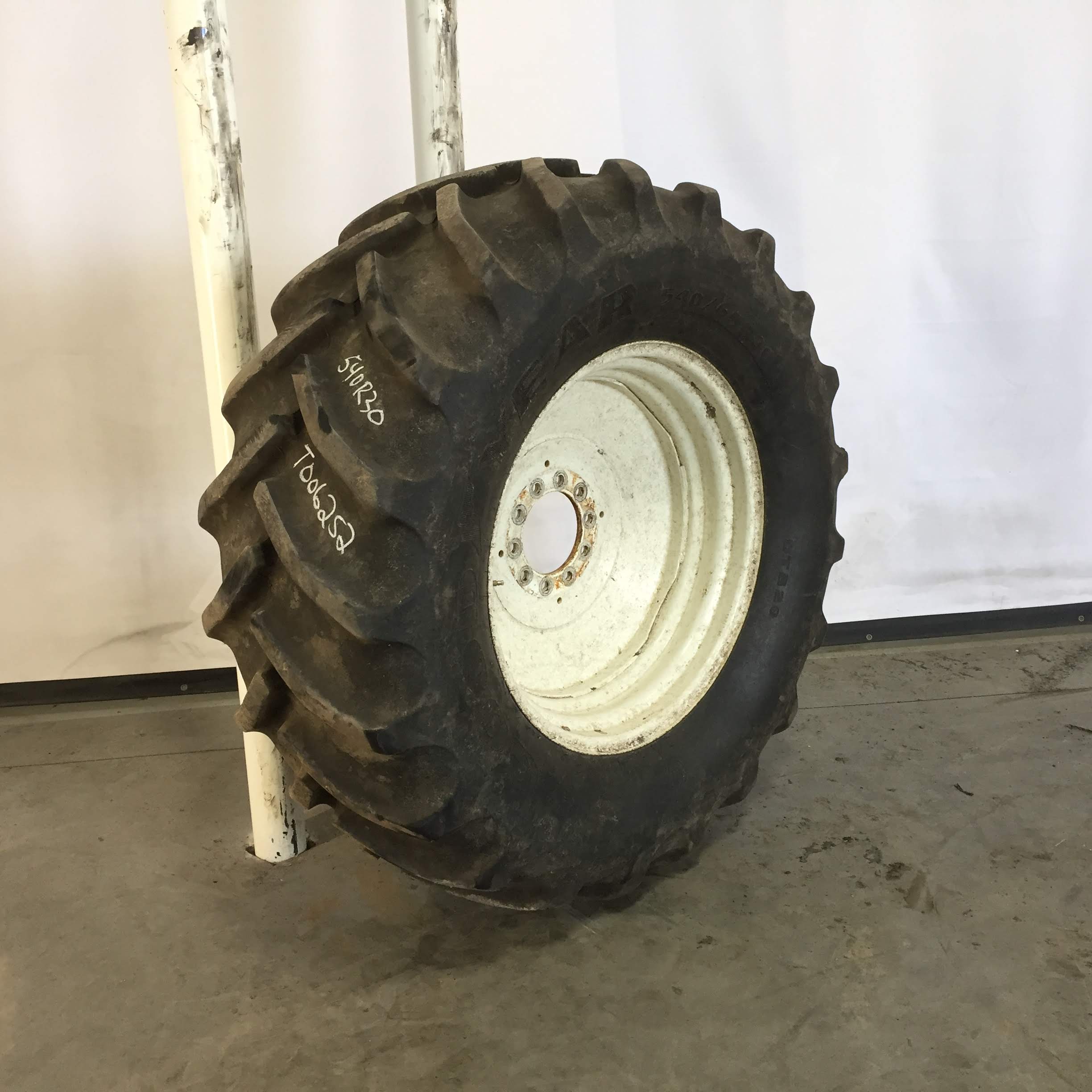 30''D x 15''W Formed Plate W/Weight Holes Wheel WT006252