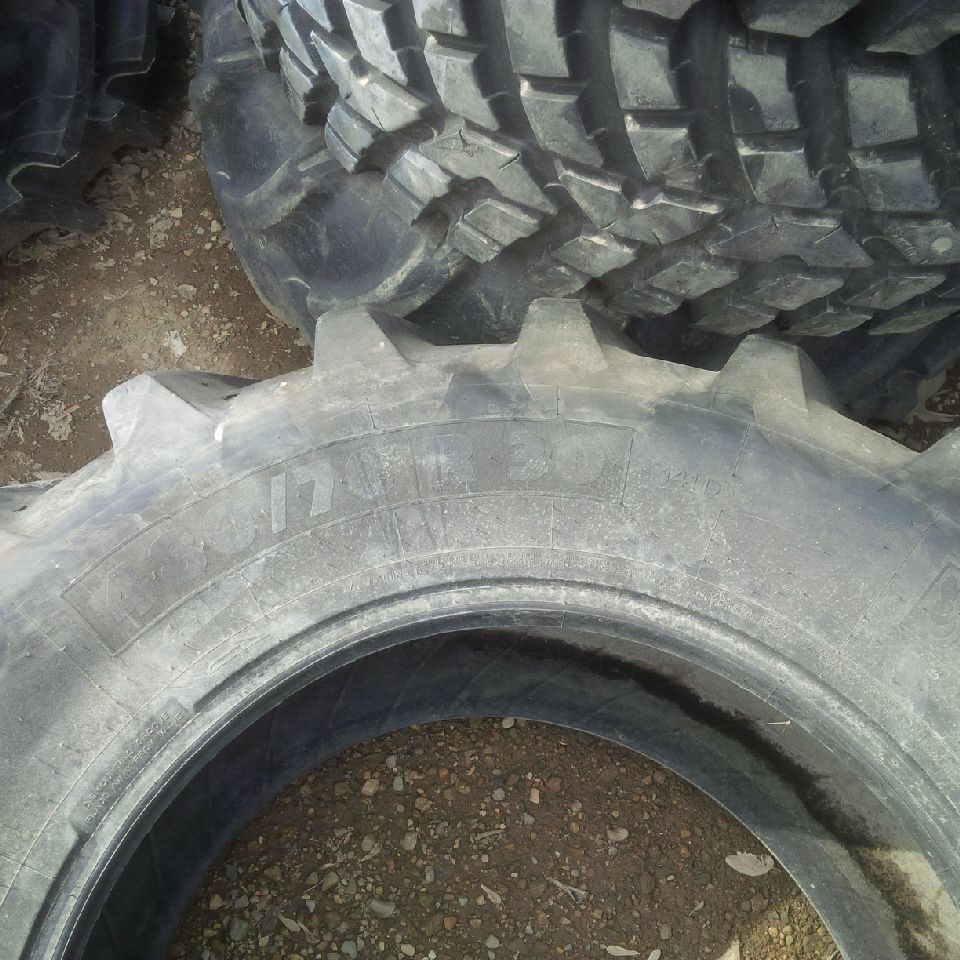 480/70R30 Michelin OmniBib R-1W Tire S000341-Z