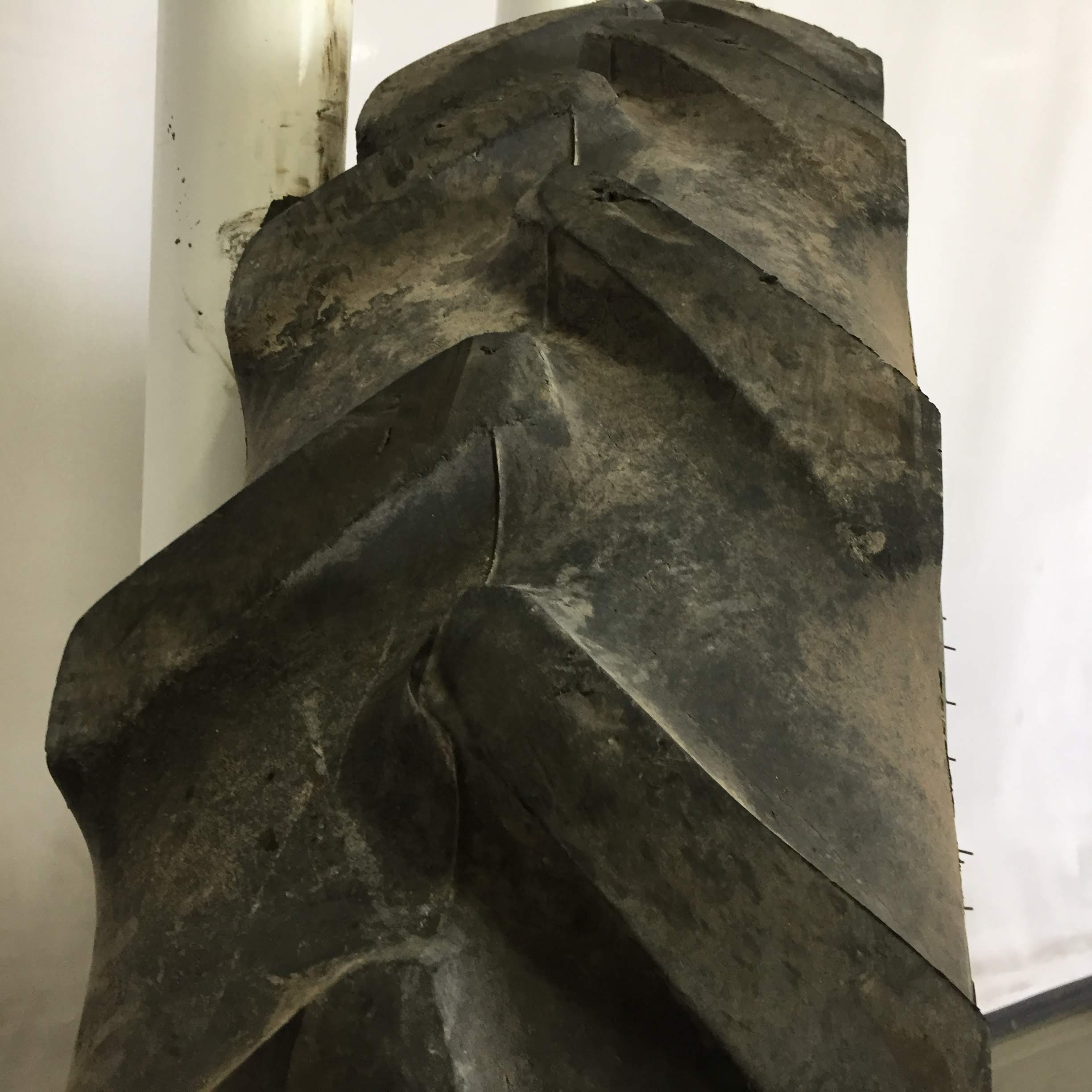 38''-54'' Waffle Wheel (Groups of 3 bolts) Rim Center WT006286CTR