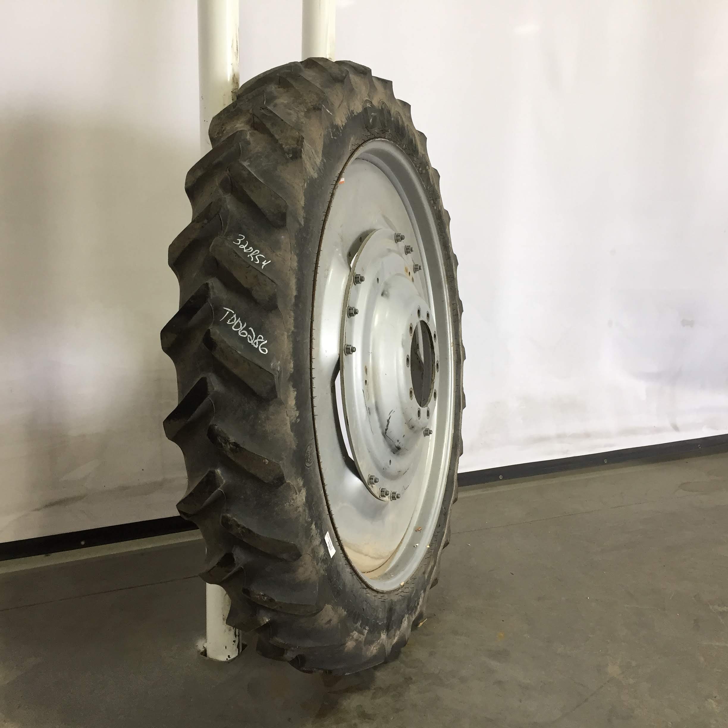 54''D x 10''W Waffle Wheel (Groups of 3 bolts) Wheel WT006286RIM