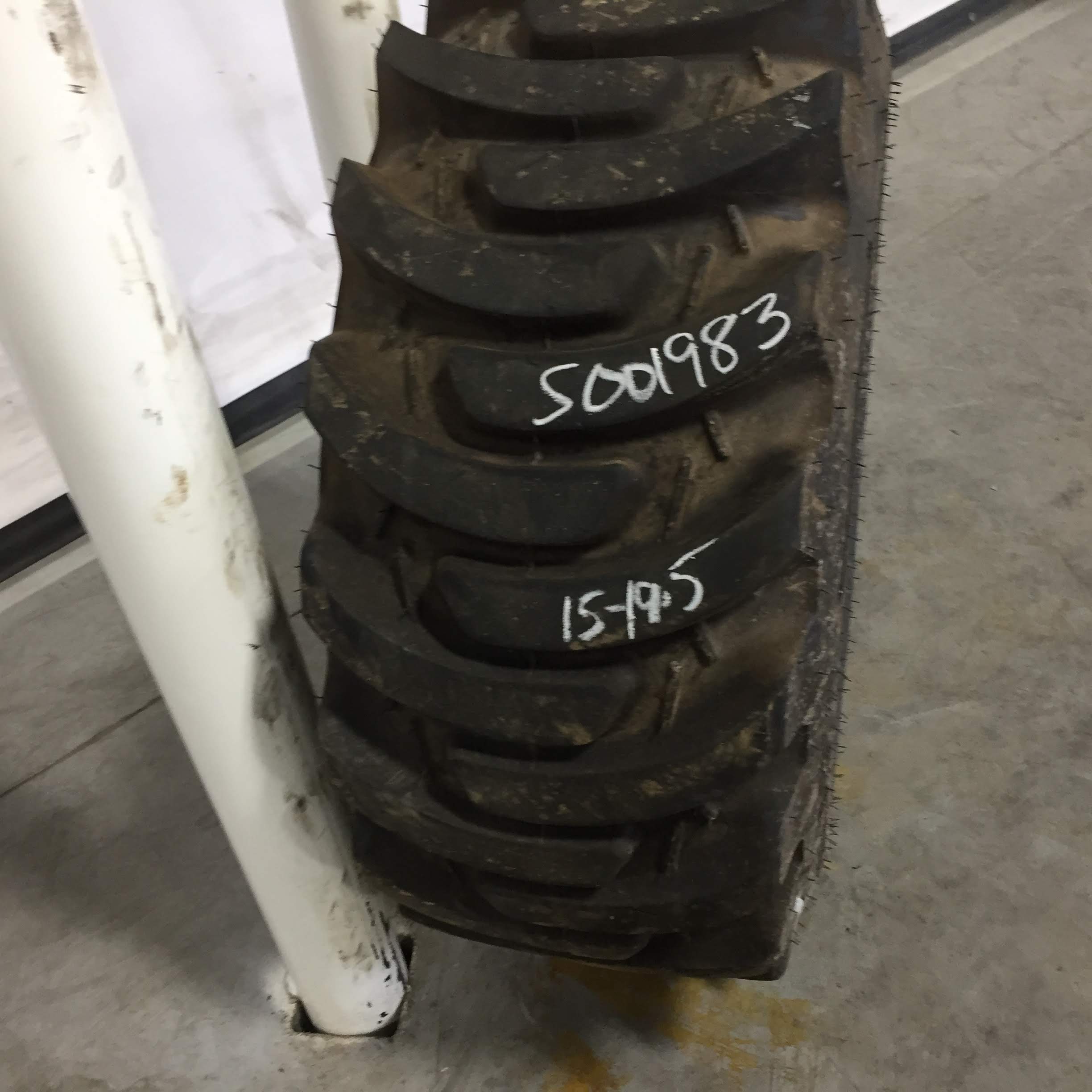 15/-19.5 Galaxy Marathoner R-4 Tire S001983