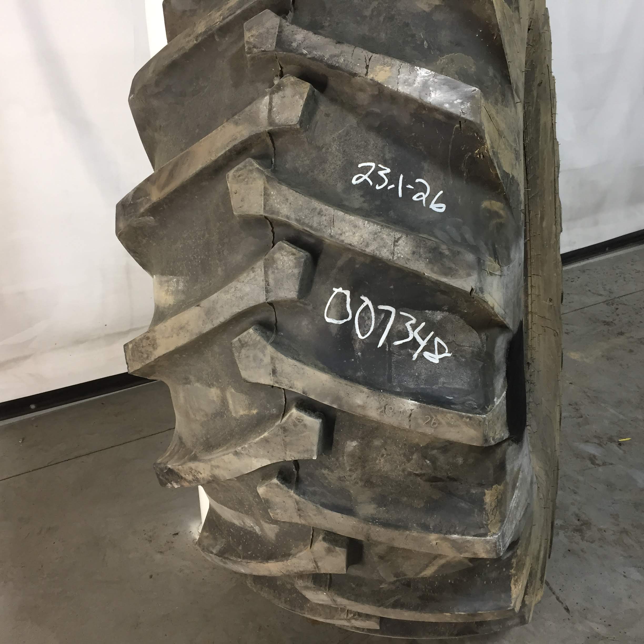 23.1/-26 Galaxy Rear Tractor R-1 Tire 007348