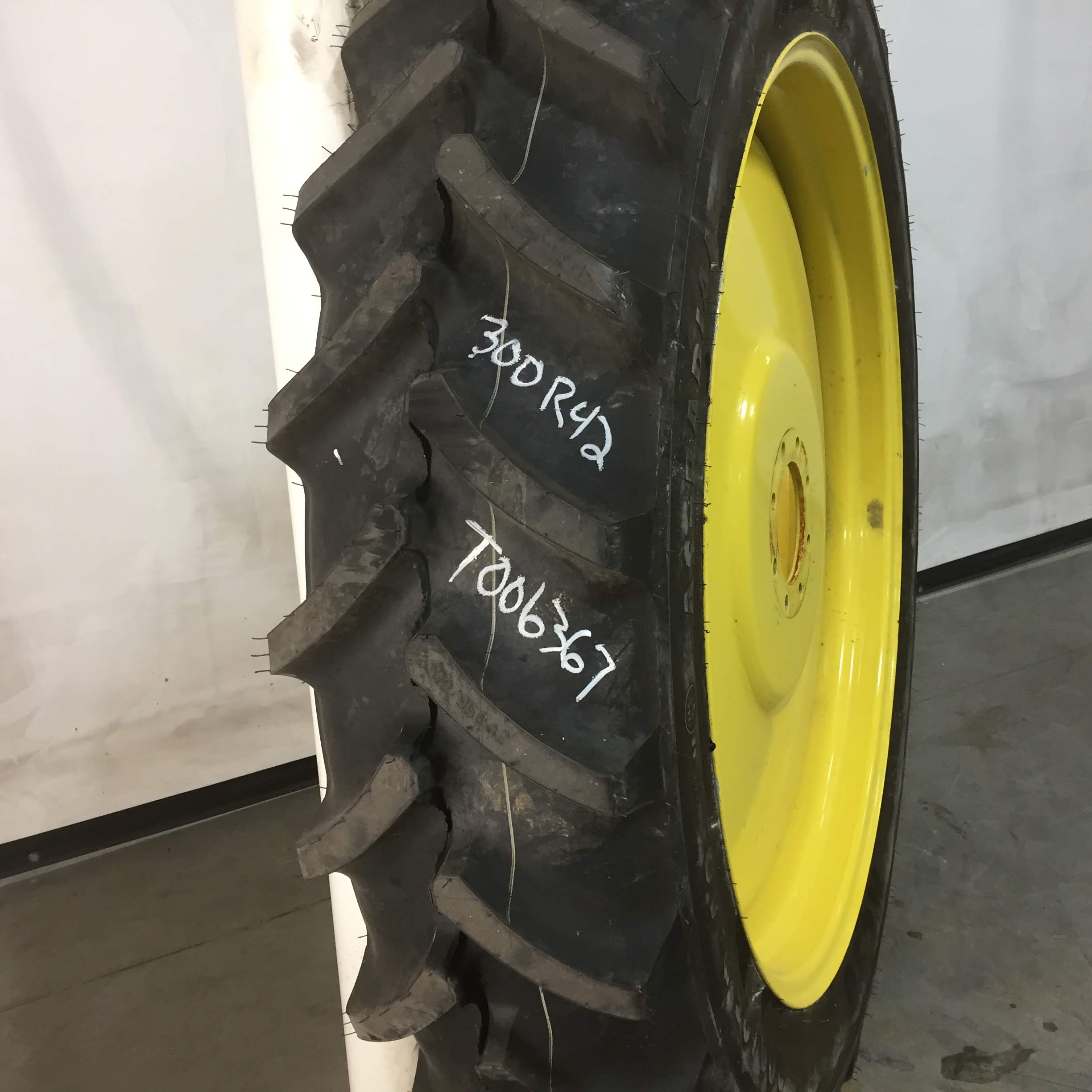 300/95R42 Mitas AC90 Narrow R-1 Tire RT006367