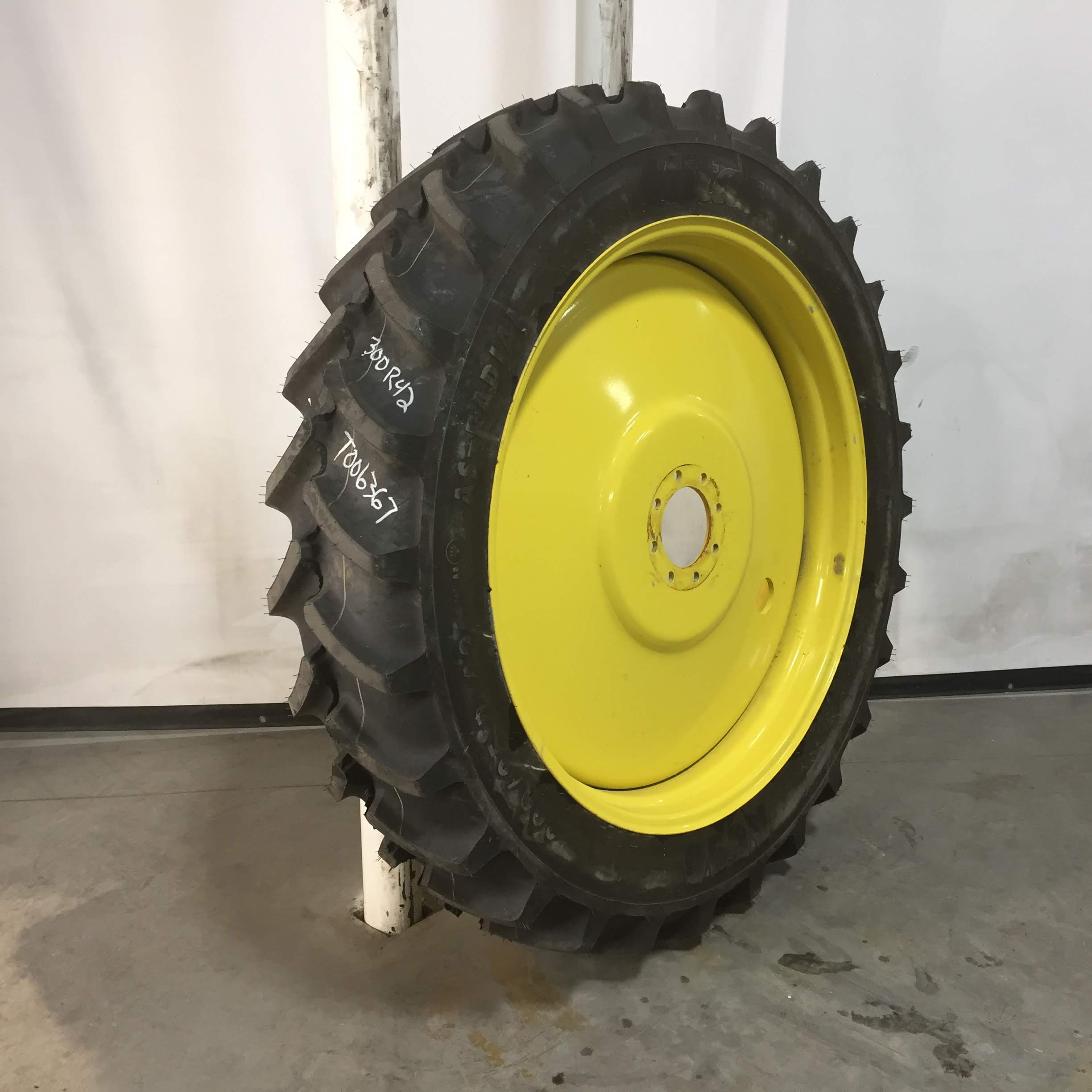 300/95R42 Mitas AC90 Narrow R-1 Tire-Wheel Assembly T006367