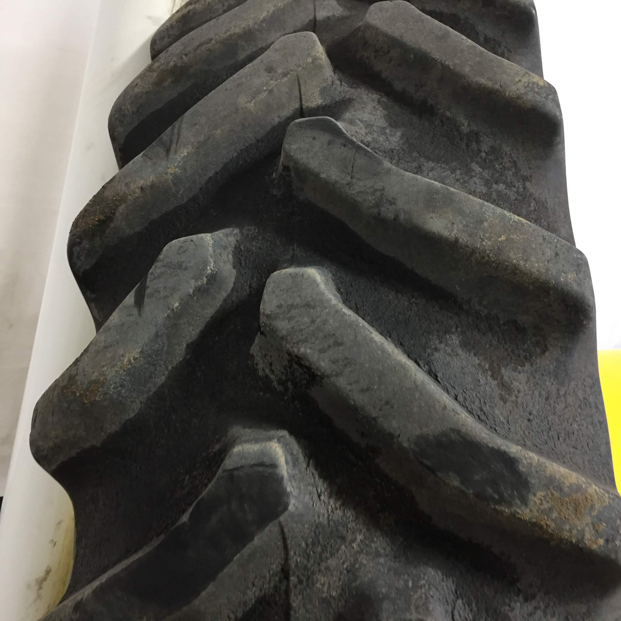 46''D x 13''W Expanded Band Dual Wheel WT006309B