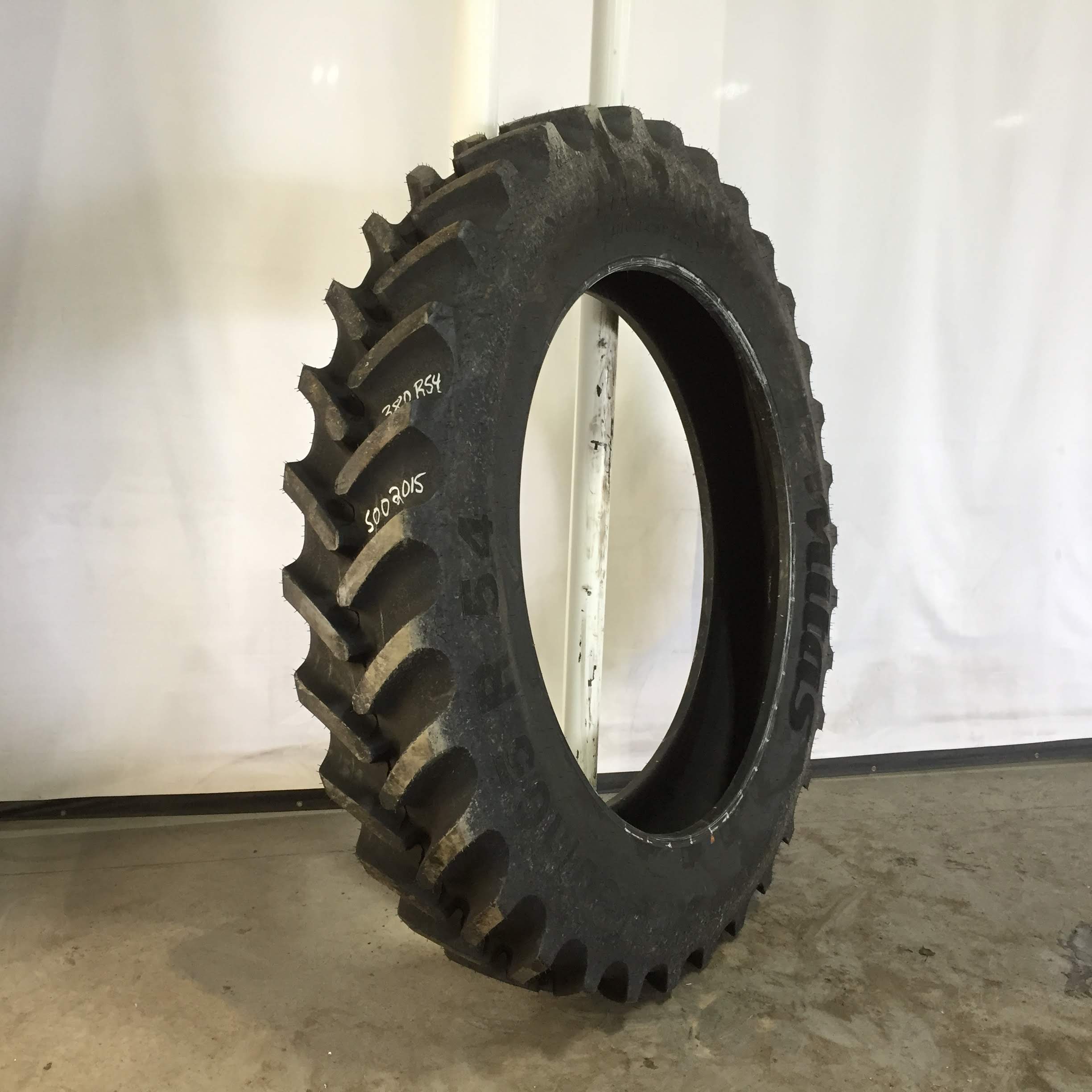 380/105R54 Mitas HC2000 R-1 Tire S002015