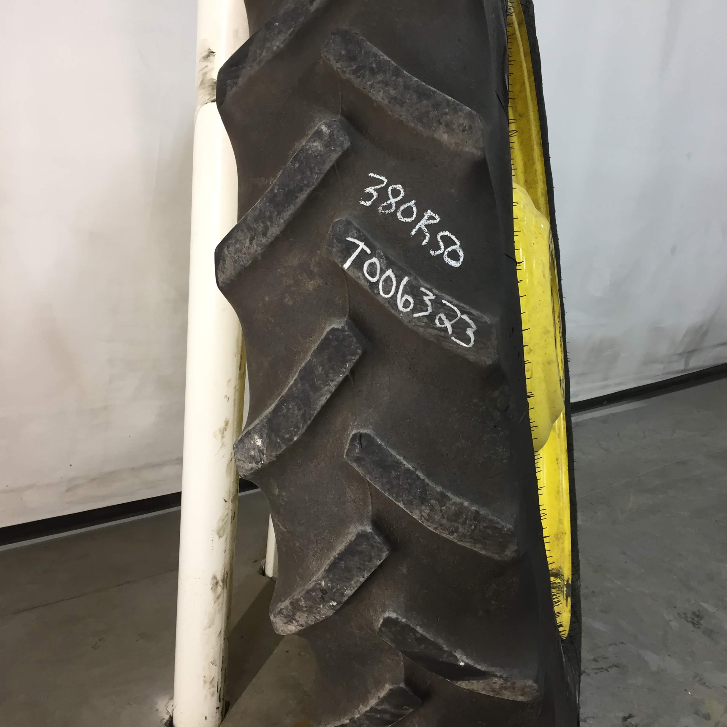 380/90R50 Goodyear Farm DT800 Optitrac R-1W Tire RT006323